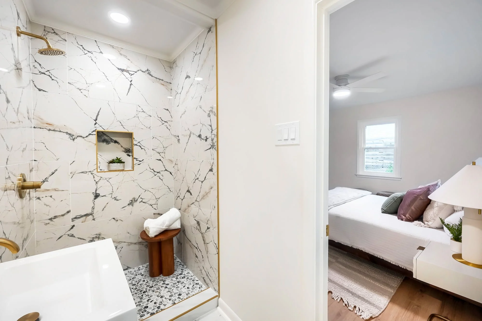 Stylish bedroom suite with a designer bath, conveniently located in South Austin near Garrison Park.