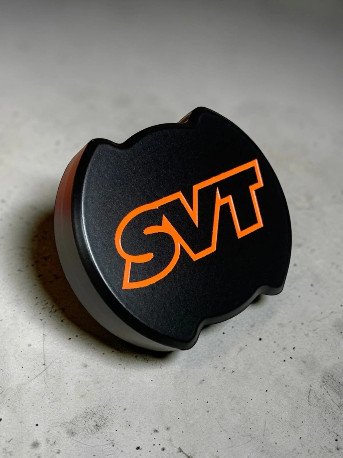 TBW SVT Red Outline Oil Cap - 3_4.jpg