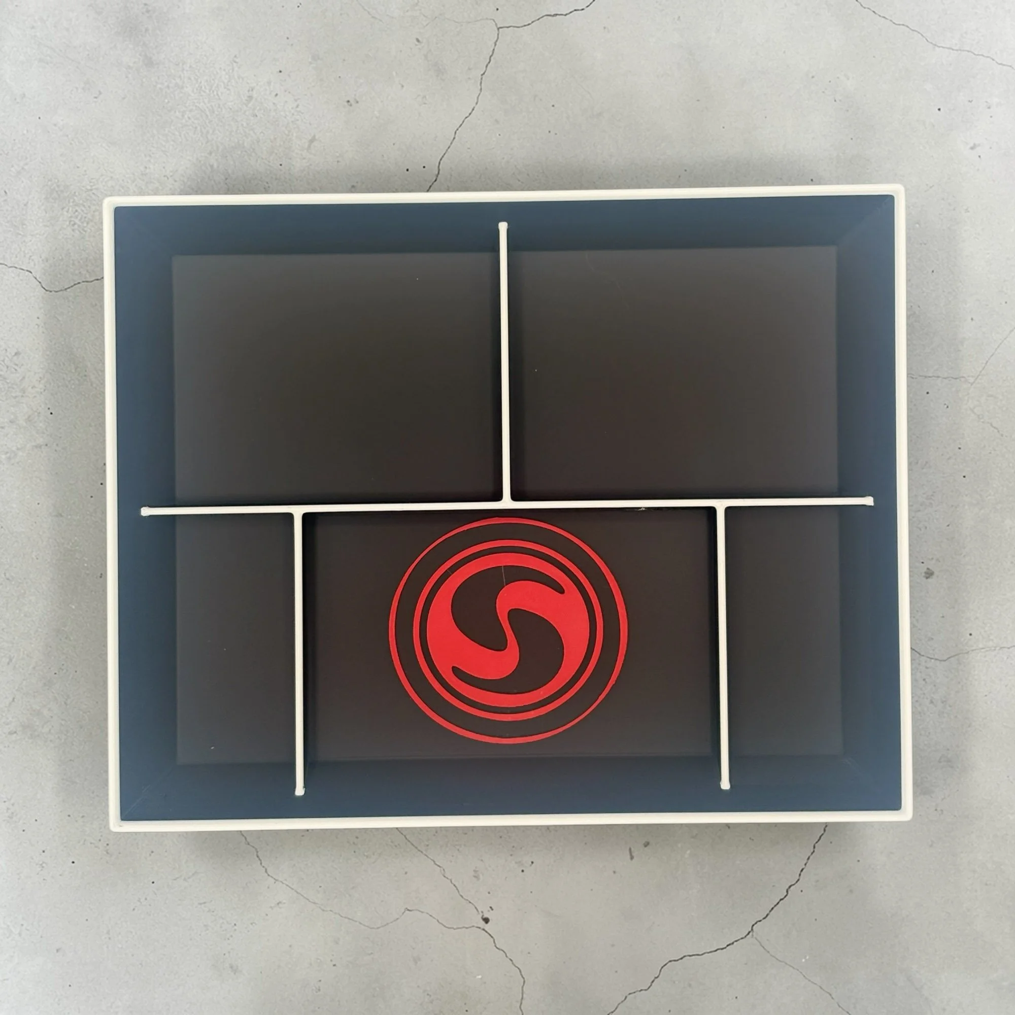 Signature Wheel Tray.jpg