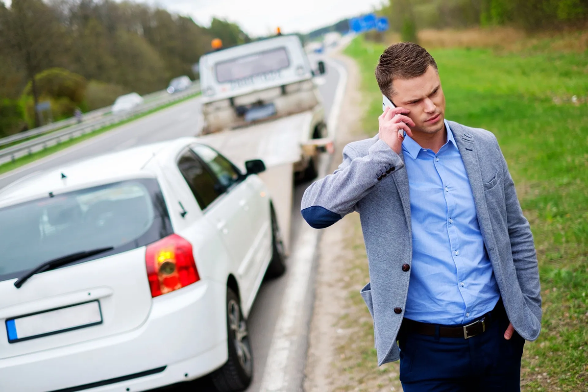 How to Stay Safe While Waiting for a Tow Truck in Marrero LA