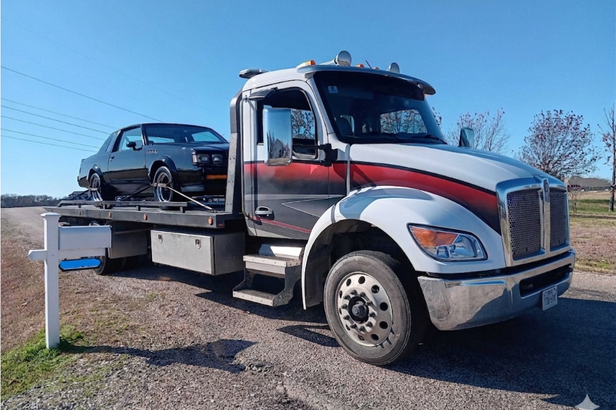 Why Professional Towing Is Safer Than Asking a Friend for Help