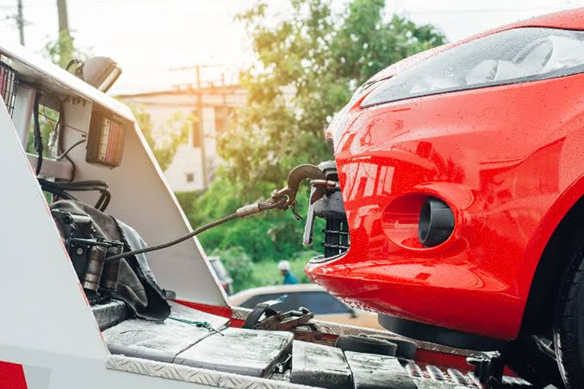 How Professional Towing Prevents Additional Vehicle Damage