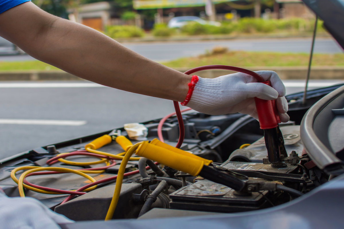 How Do You Know If Your Vehicle Needs Towing Instead of Roadside Assistance?