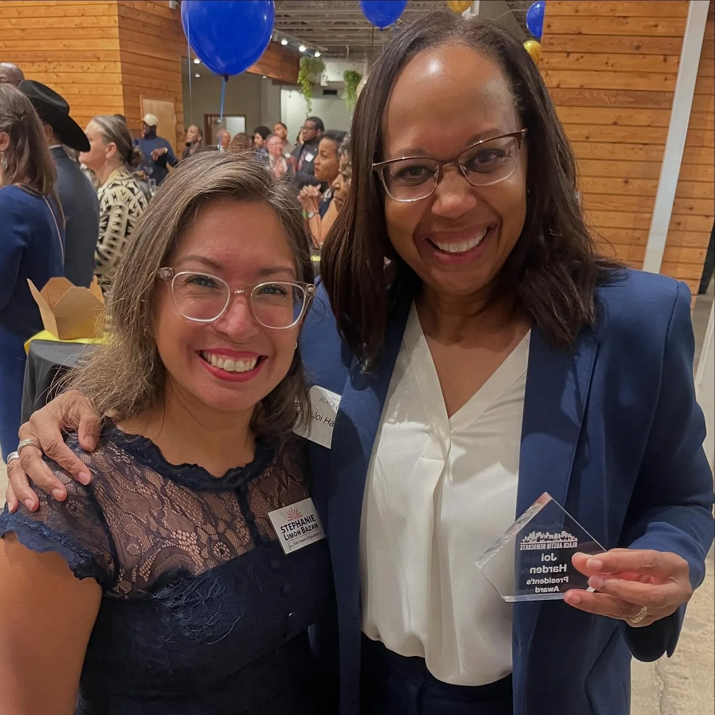 Honored to celebrate 45 years of progress and excellence at the blackaustindems Black &amp; Blues event alongside Illinois Lieutenant Governor, Juliana Stratton.

Congratulations to Joi Harden who received the President&rsquo;s Award. We first met as