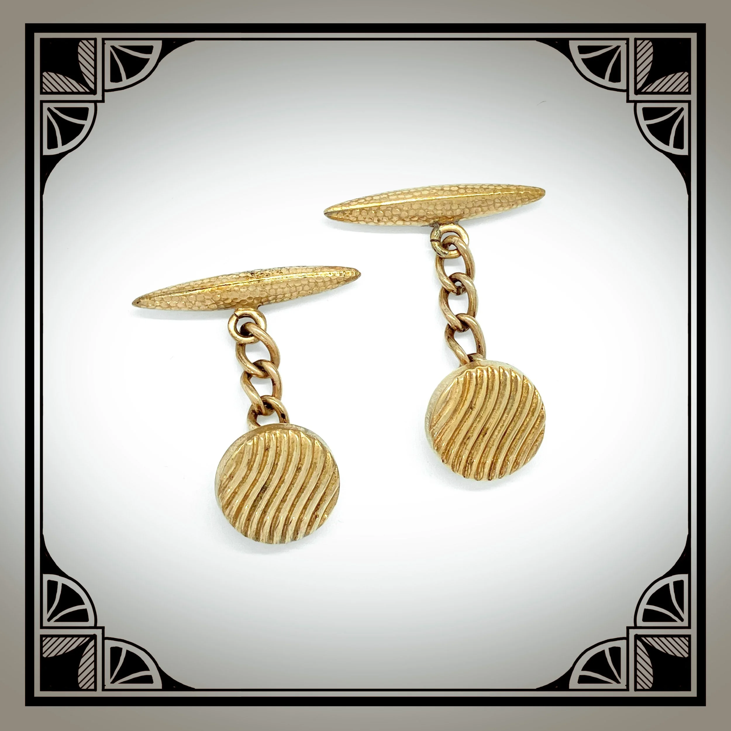 1890s Gold-Plated chain-link Cufflinks with wave motifs and hammered finish