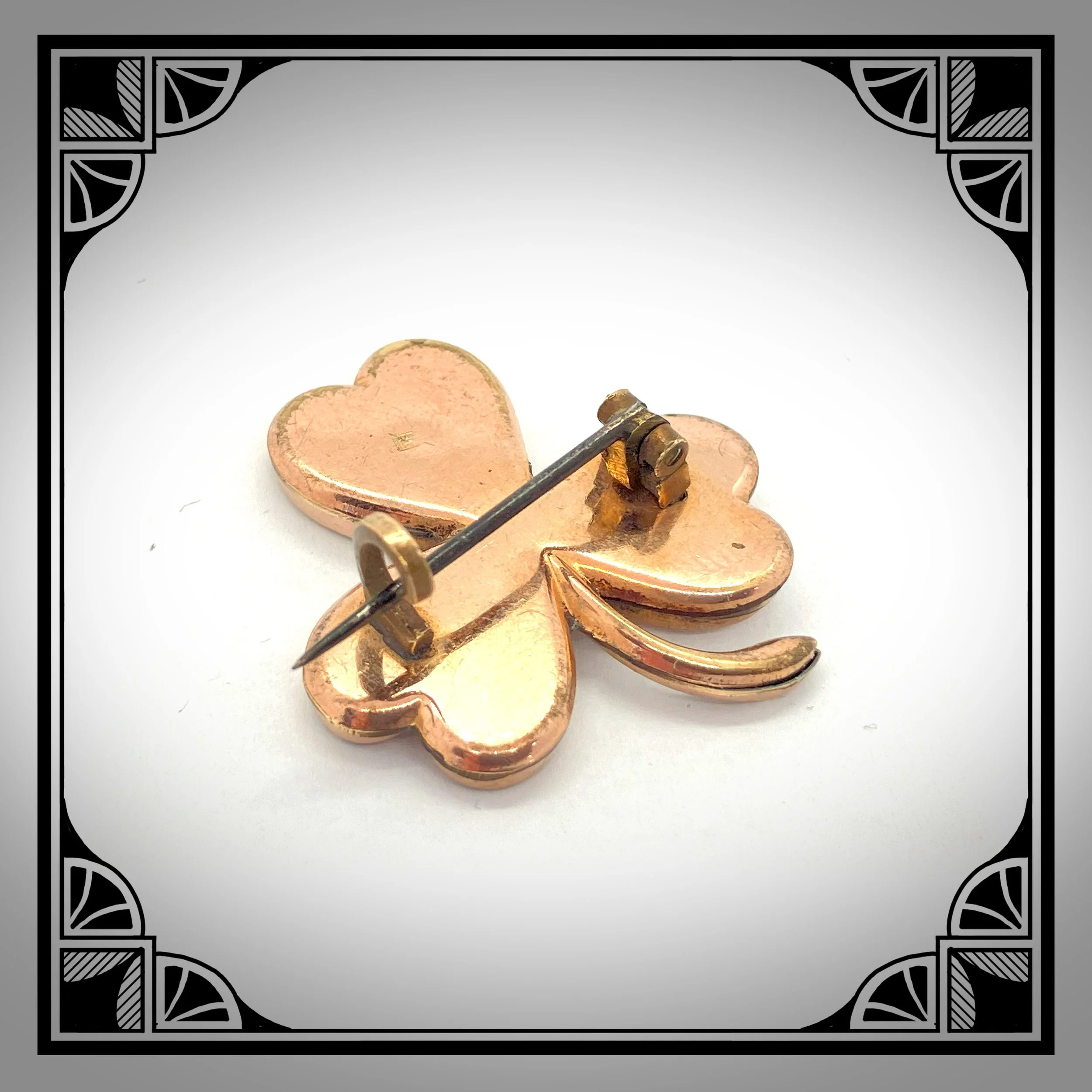 1900s Gold Edwardian clover brooch 2.jpg
