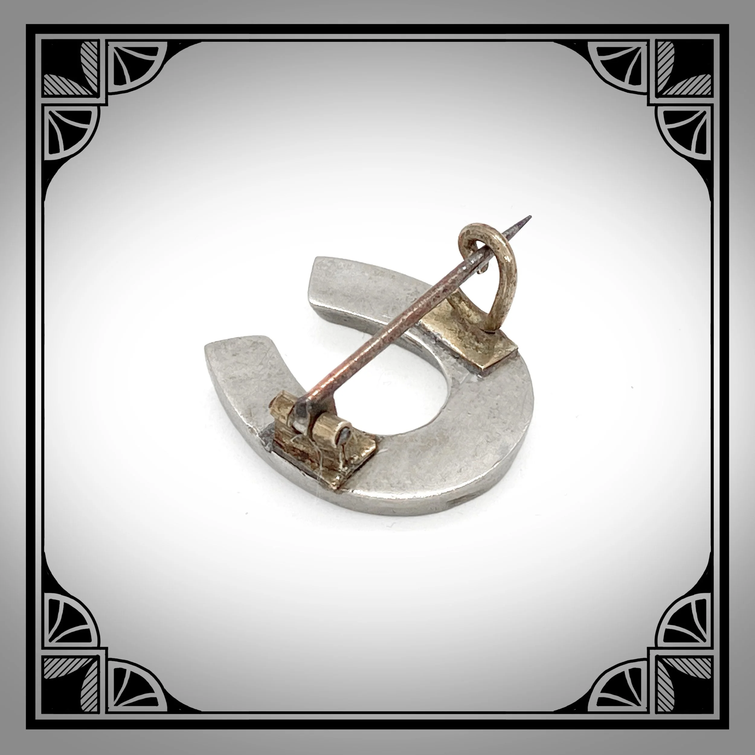 1900s Niello Silver Horseshoe Brooch with Gold-Plated Nails 3.jpg