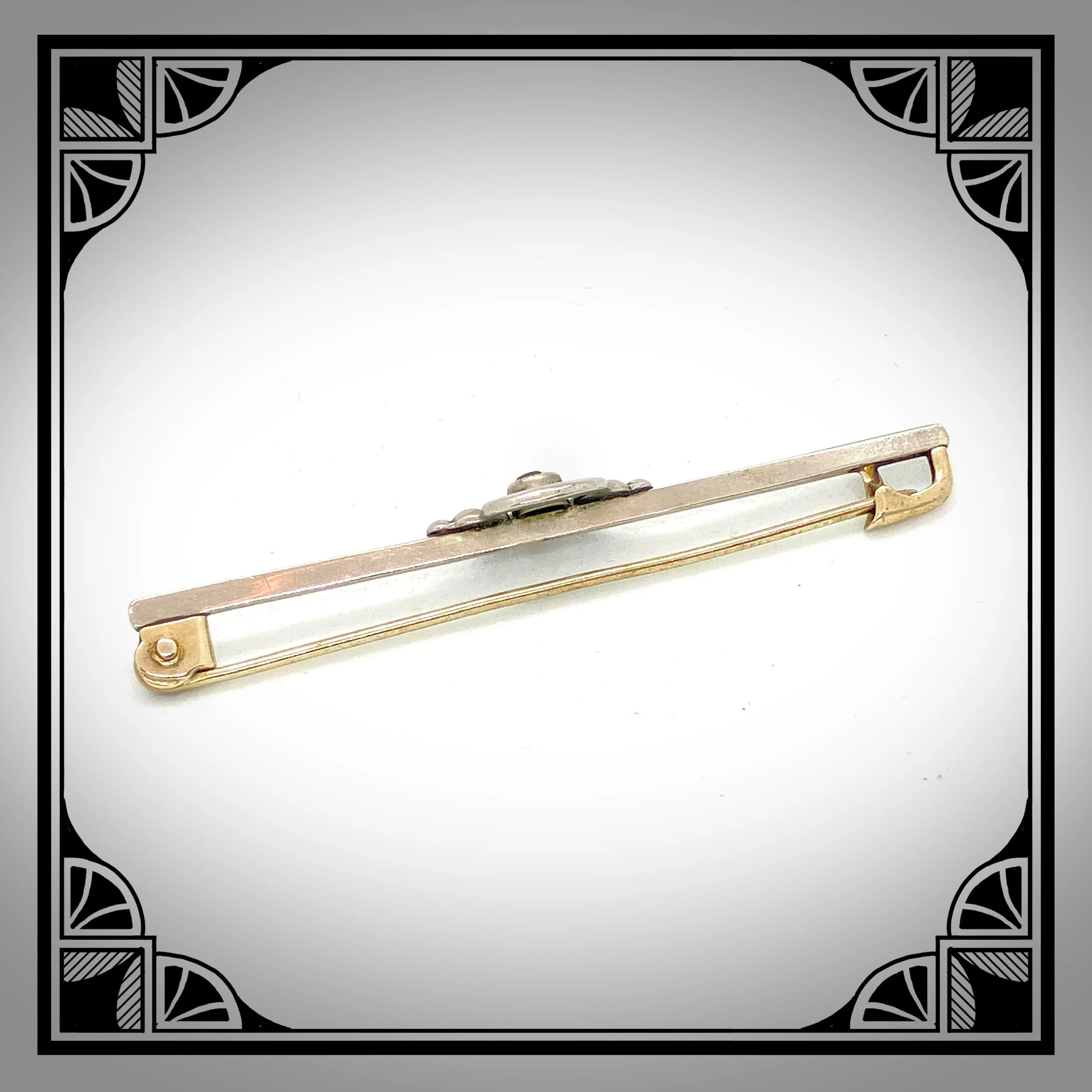 1920s Art Deco Bar brooch with small yellow gemstone 4.jpg