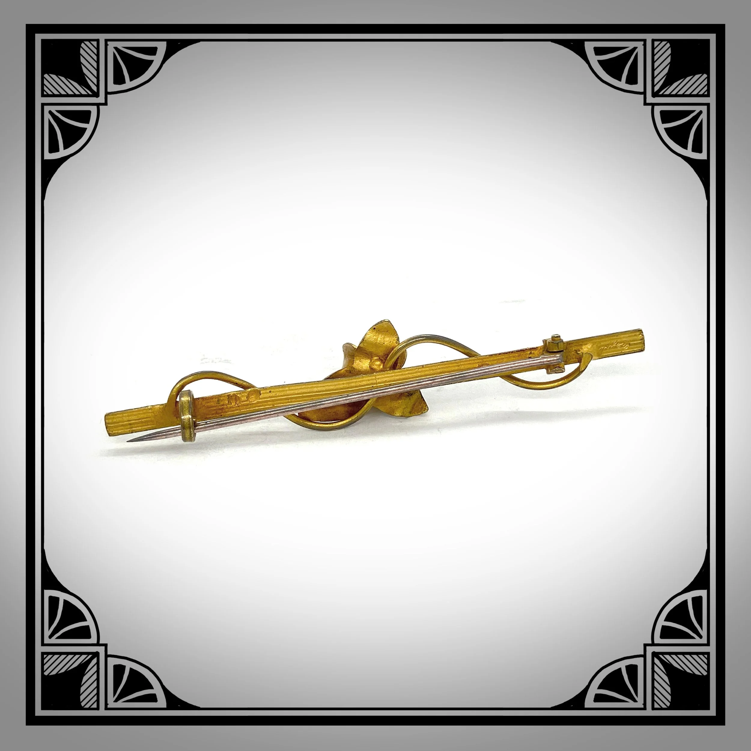 1900s Gold-Plated Art-Nouveaubar brooch with blooming flower 3.jpg