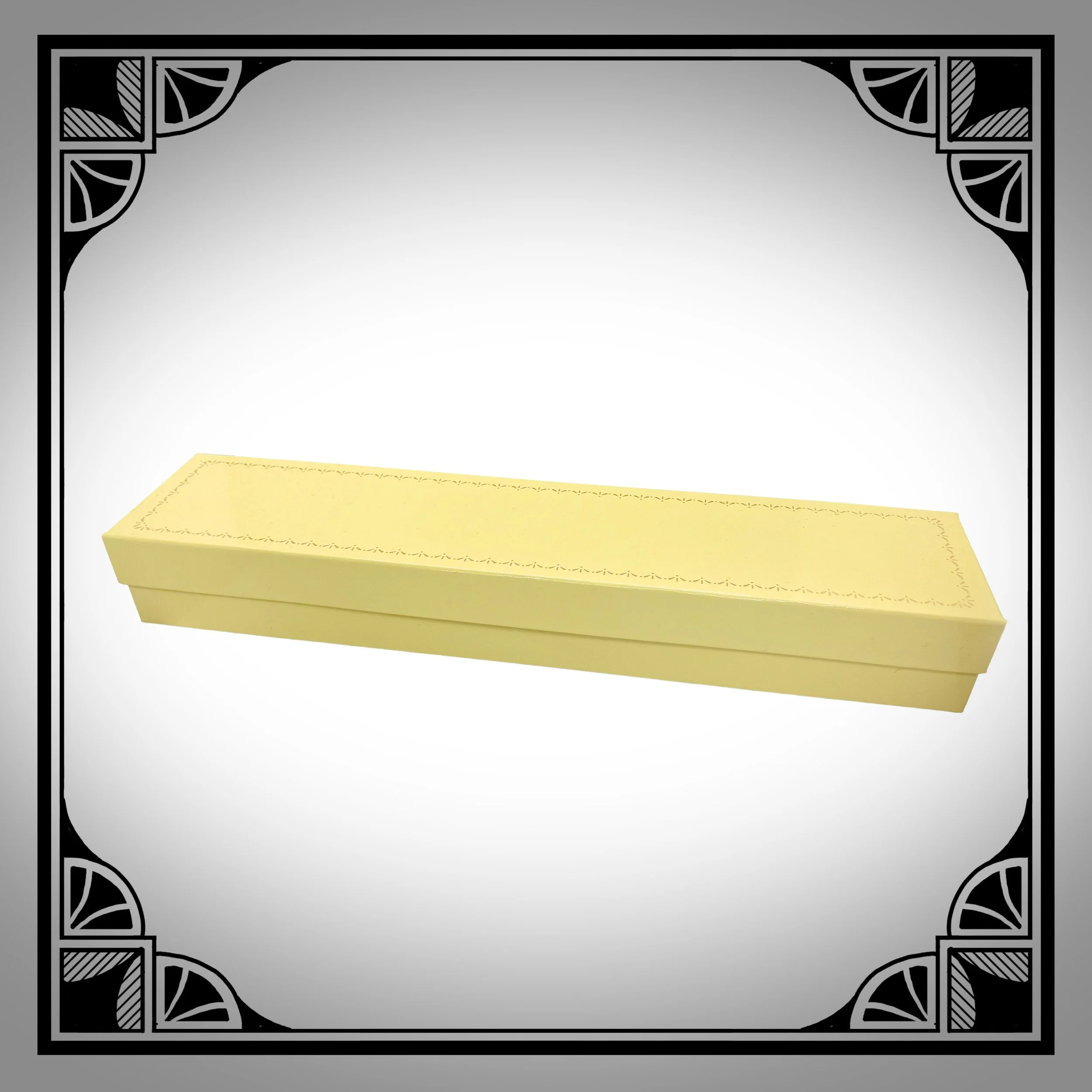 Simon's antiquarium Premium Box Store photo chains 4.jpg