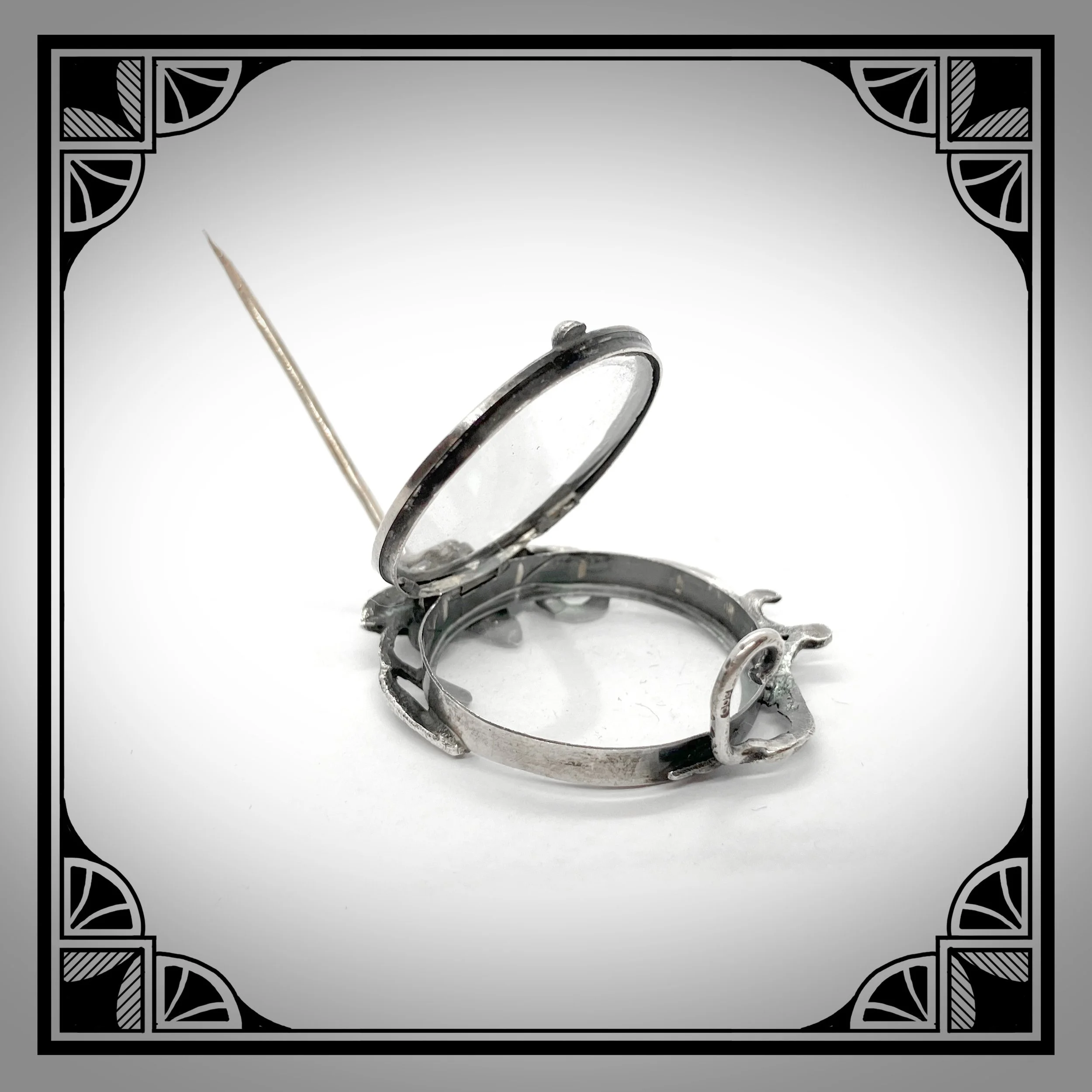 1890s Silver Art-Nouveau picture brooch with double frames 5.jpg