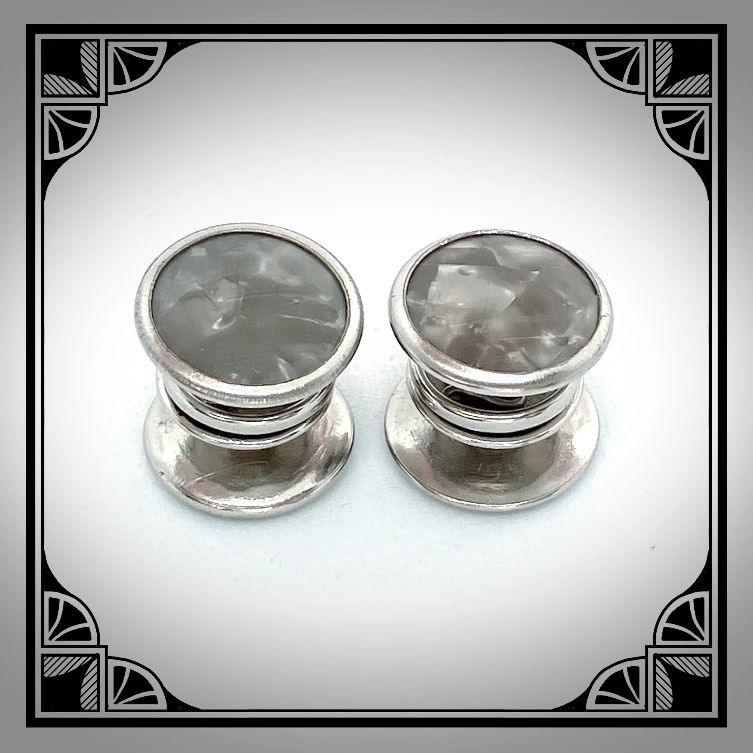 1930s German cellulloid Snap Links 4.jpg