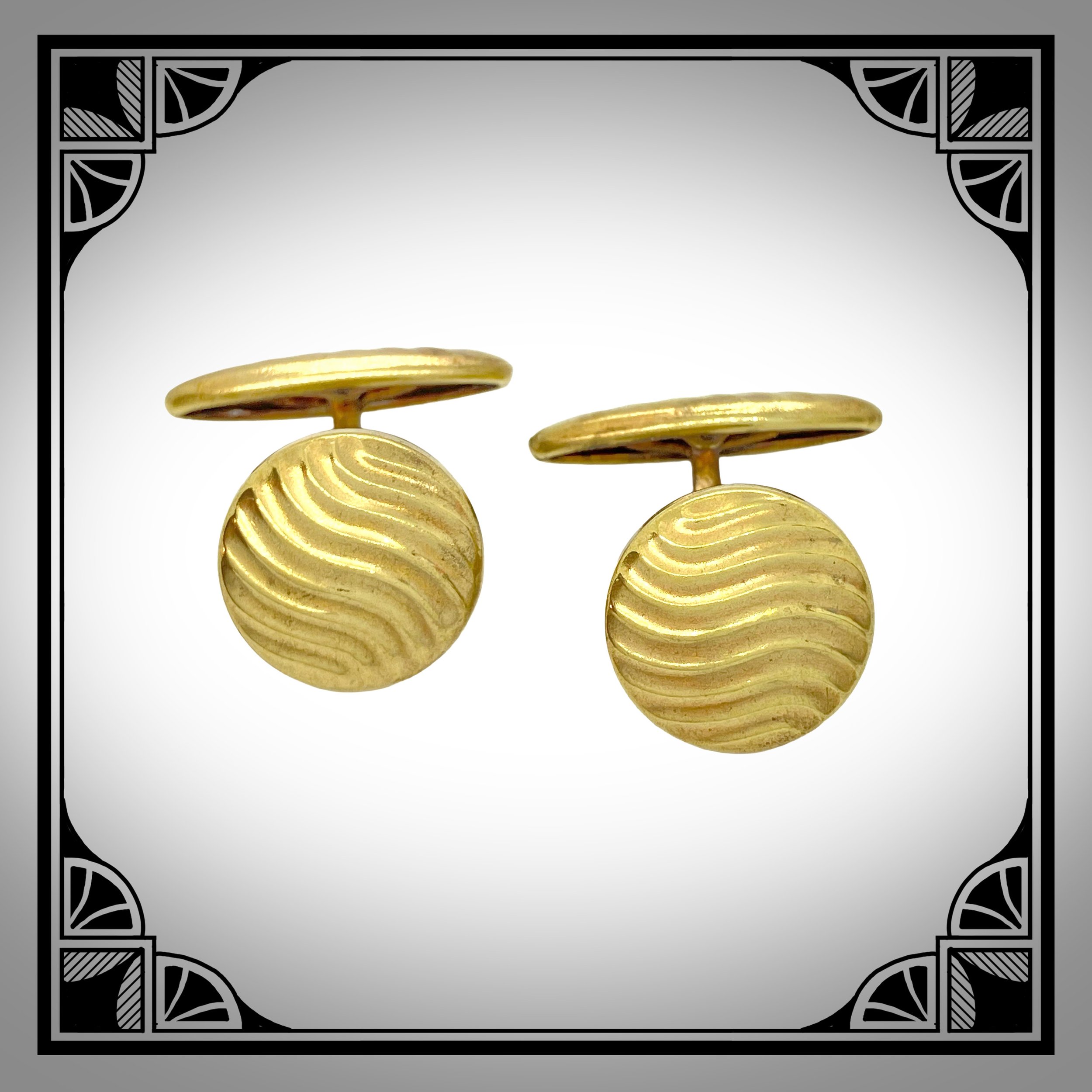 1900s Gold-Plated cufflinks with wave motifs