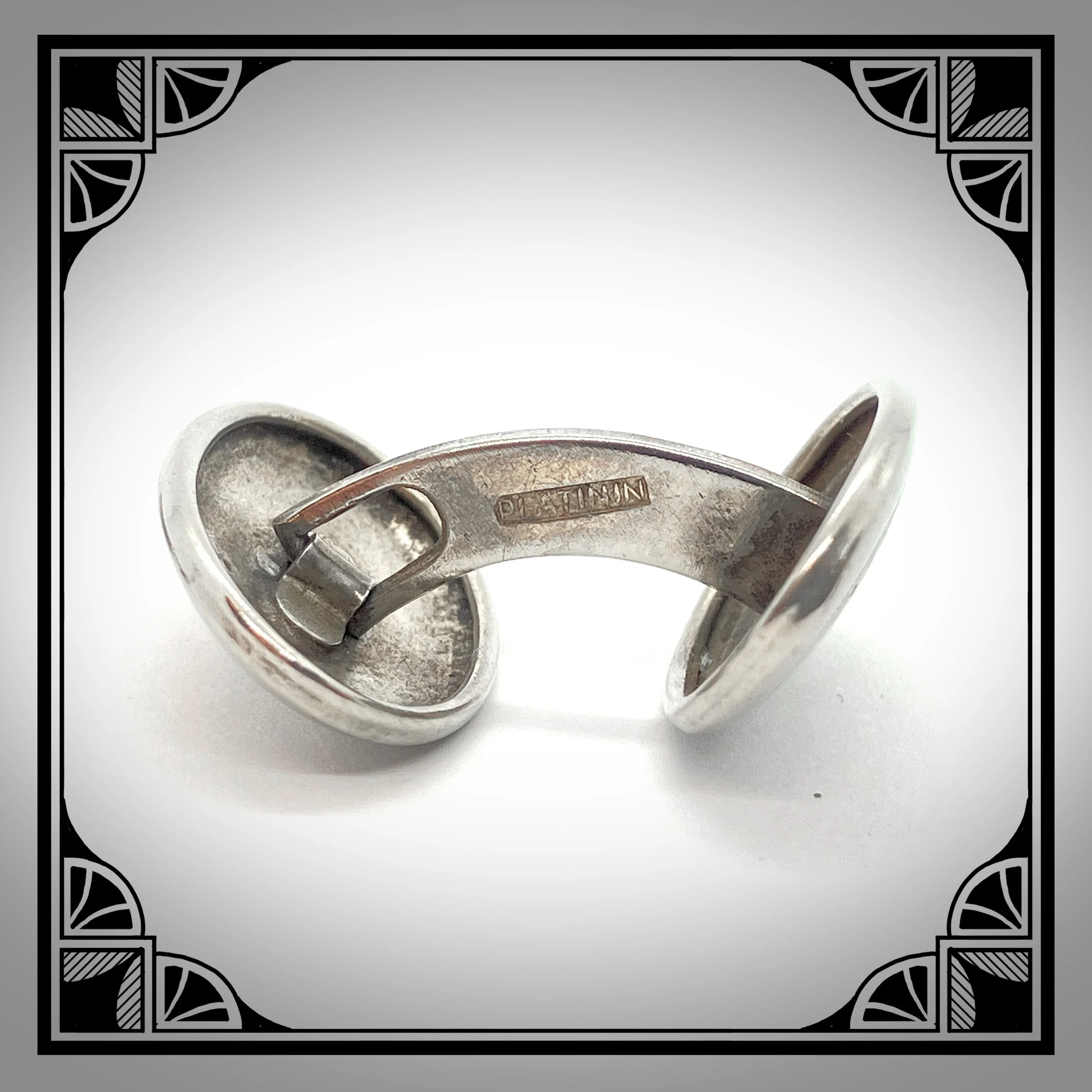 c1920 German Double-sided Platinum cufflinks with engraved facings 3.jpg
