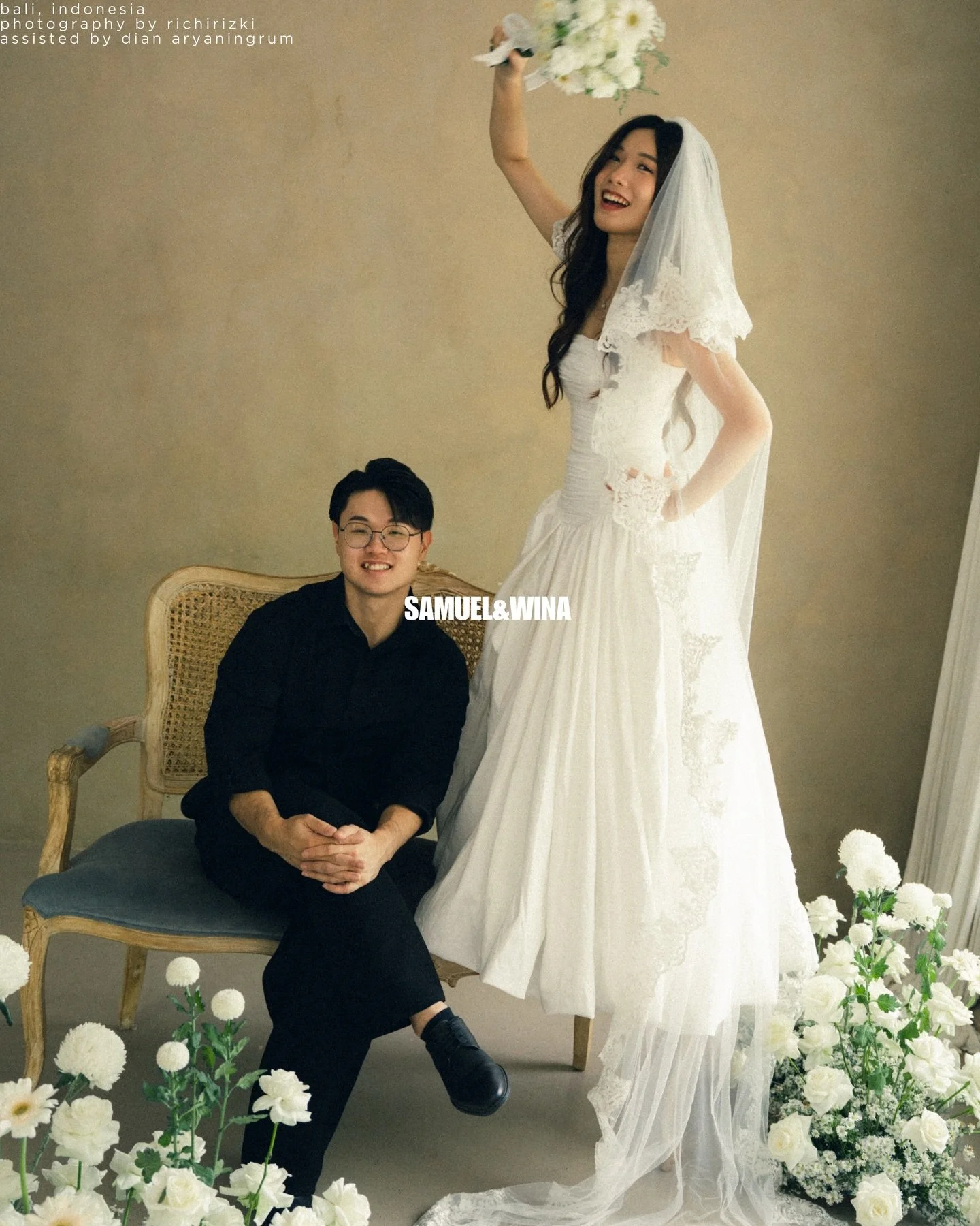 Hello Wina &amp; Samuel!
Studio session? why not!

#byrichirizki
#baliweddingphotographer
#balipreweddingphotographer