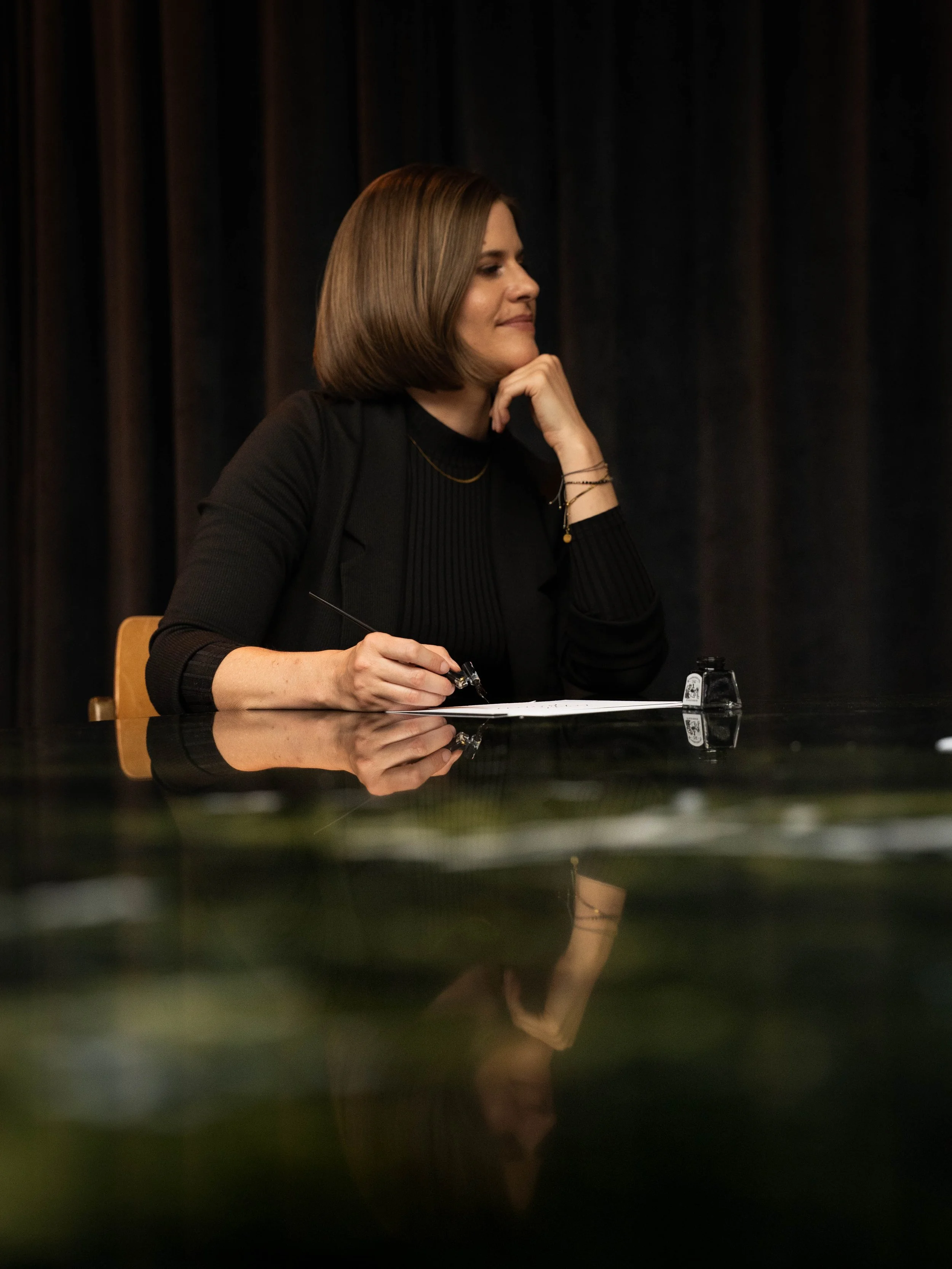 Karin Berger, Live-Kalligrafie, Kalligrafie-Event, Event, Brand Activation, buchen