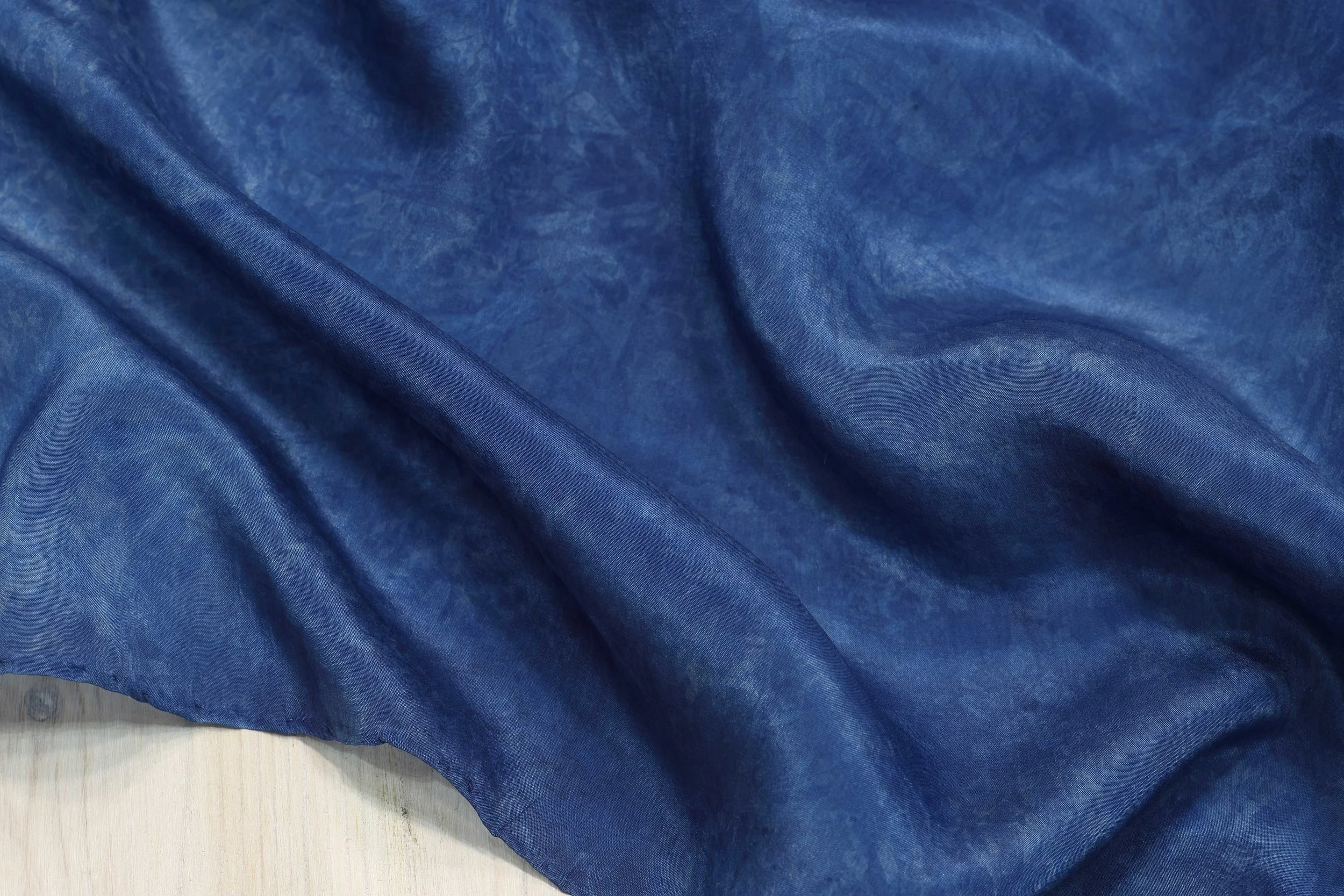 skarelė tamsi indigo.jpg