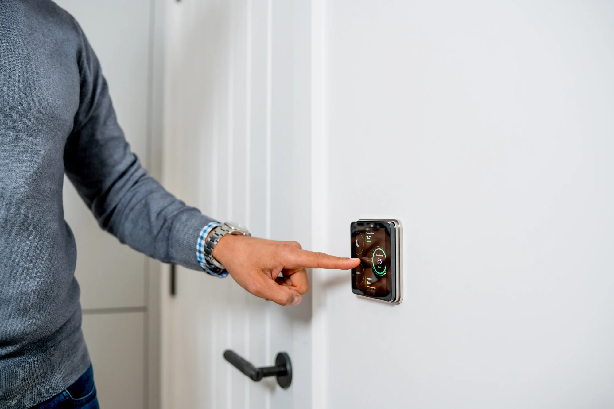 Tewke: The AI Powered Smart Grid Interface