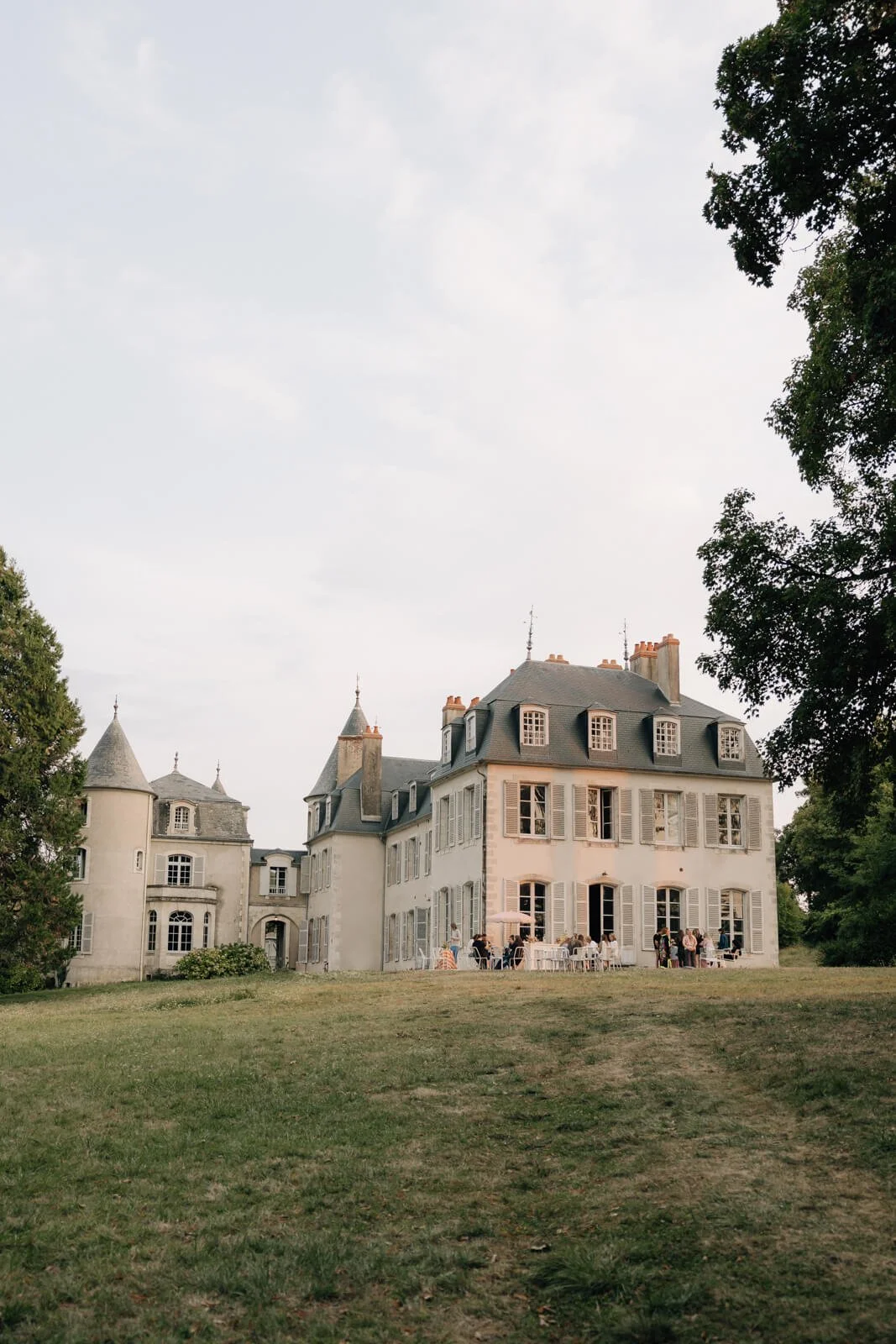 chateau-de-thauvenay-france-wedding.jpg