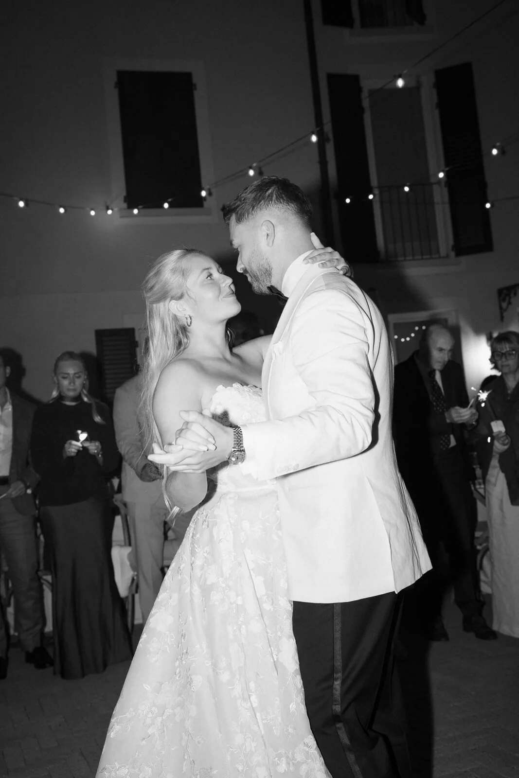 first-dance-wedding-italy.jpg