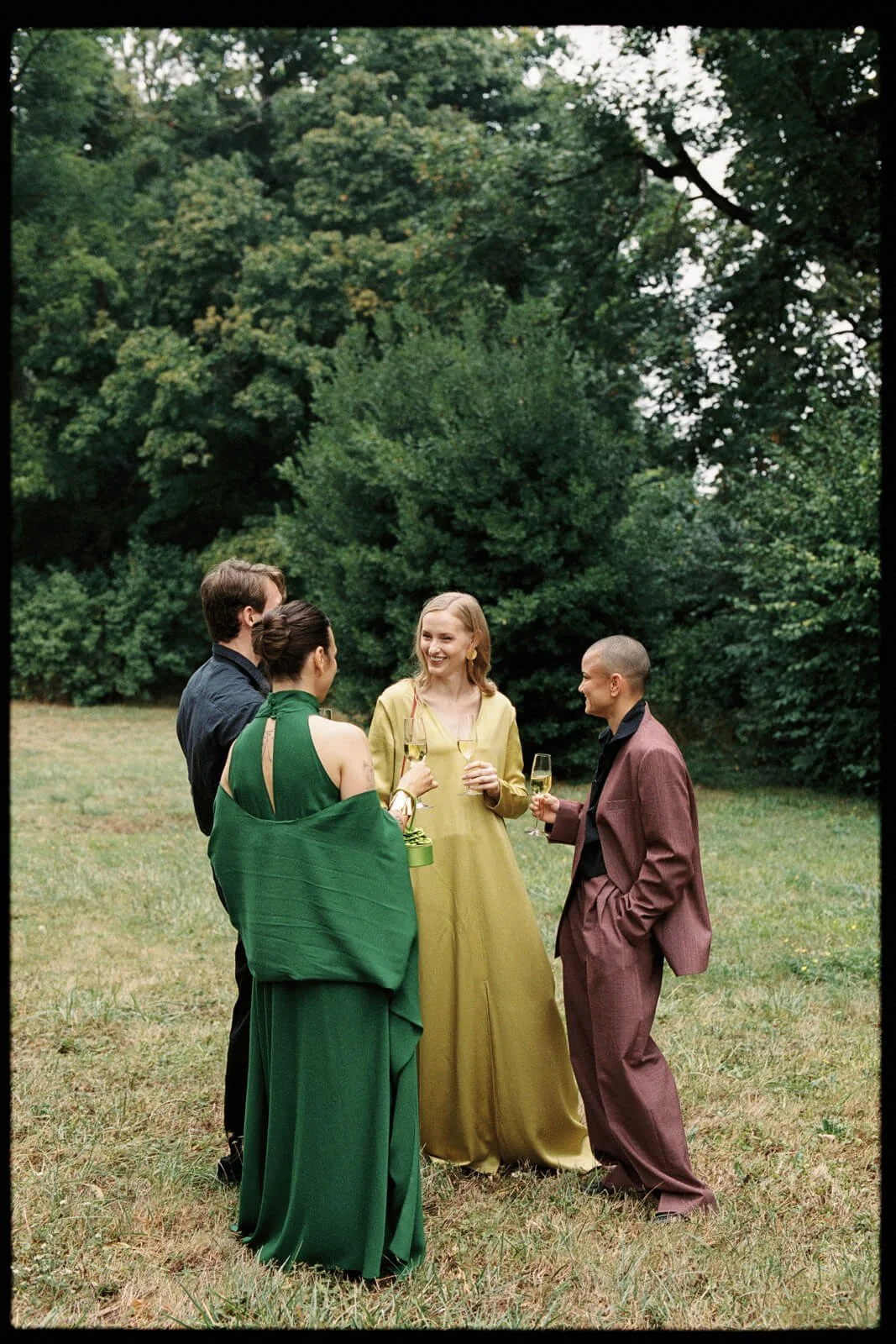 wedding-guests-france.jpg