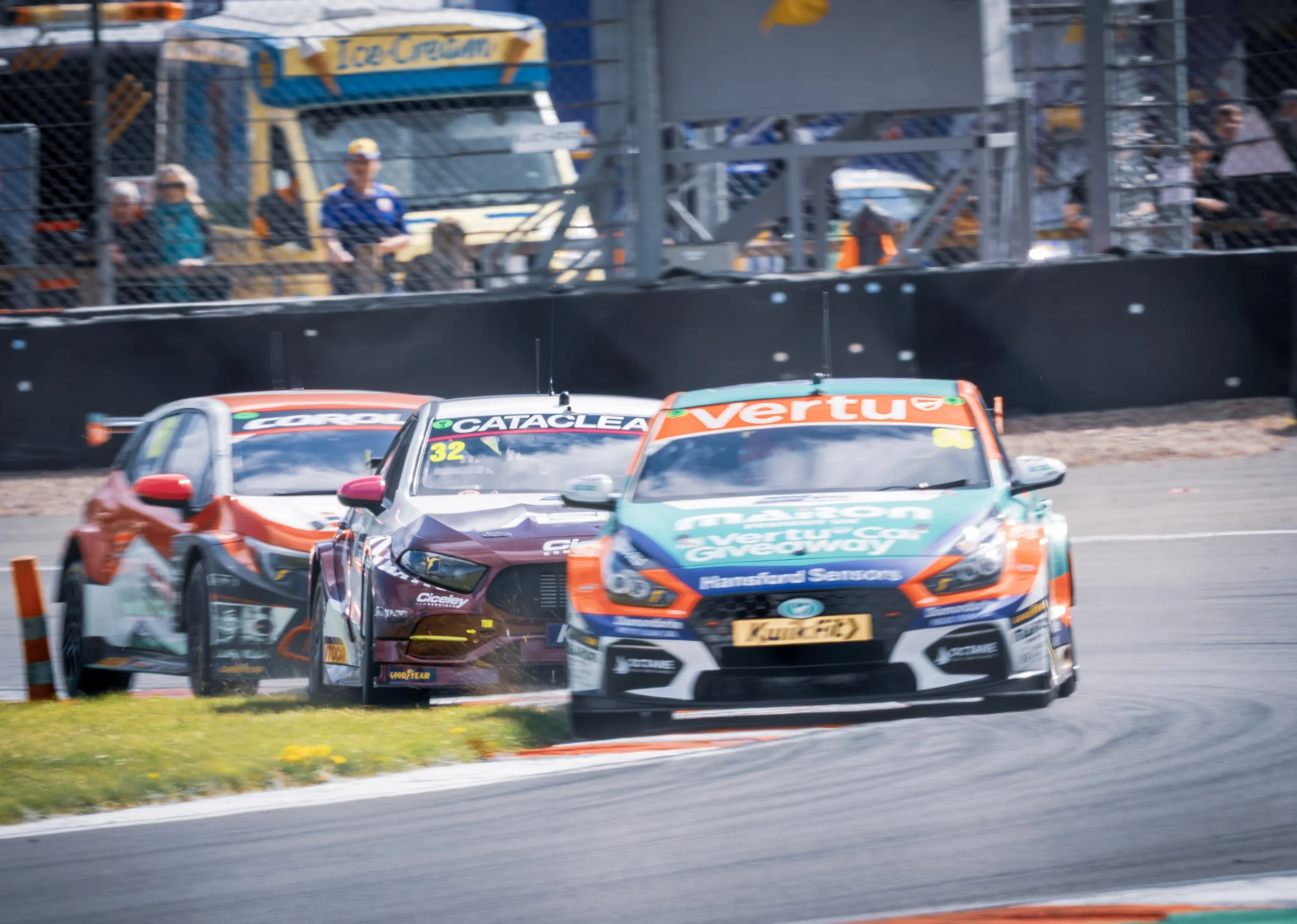 British Touring Cars R 1&2 Donington 2026