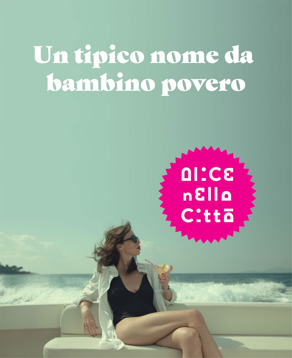 Woman in sunglasses relaxing on a boat with the ocean in the background, holding a cocktail, with text in Spanish about a book titled 'A Typical Name for the Poor Child' and a pink circular badge with text.