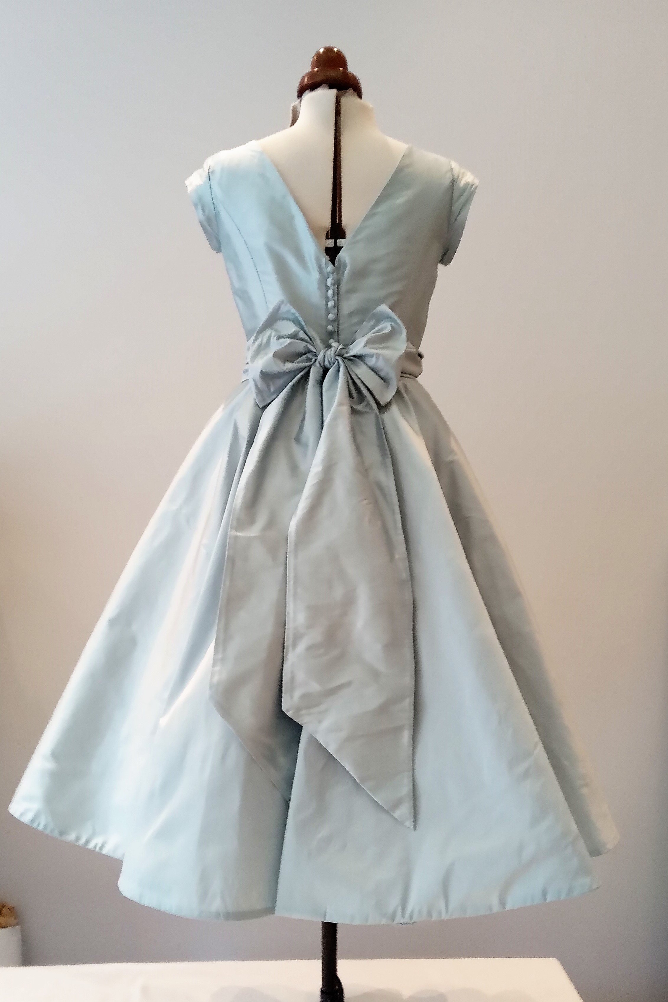 Powder blue silk wedding dress by Beatrice Espinosa