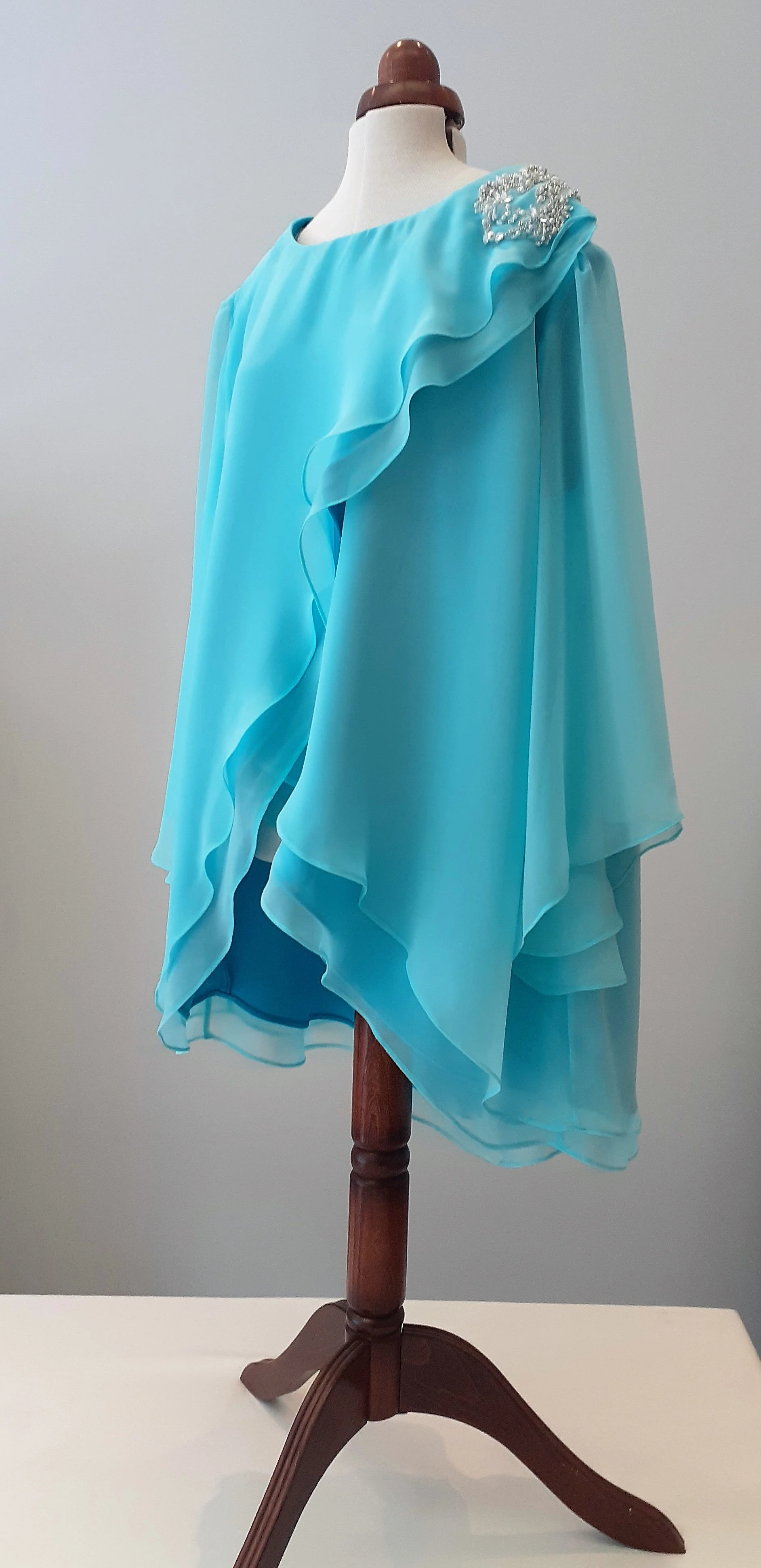 Turquoise blue georgette tunic designed with matching trousers by Beatrice Espinosa