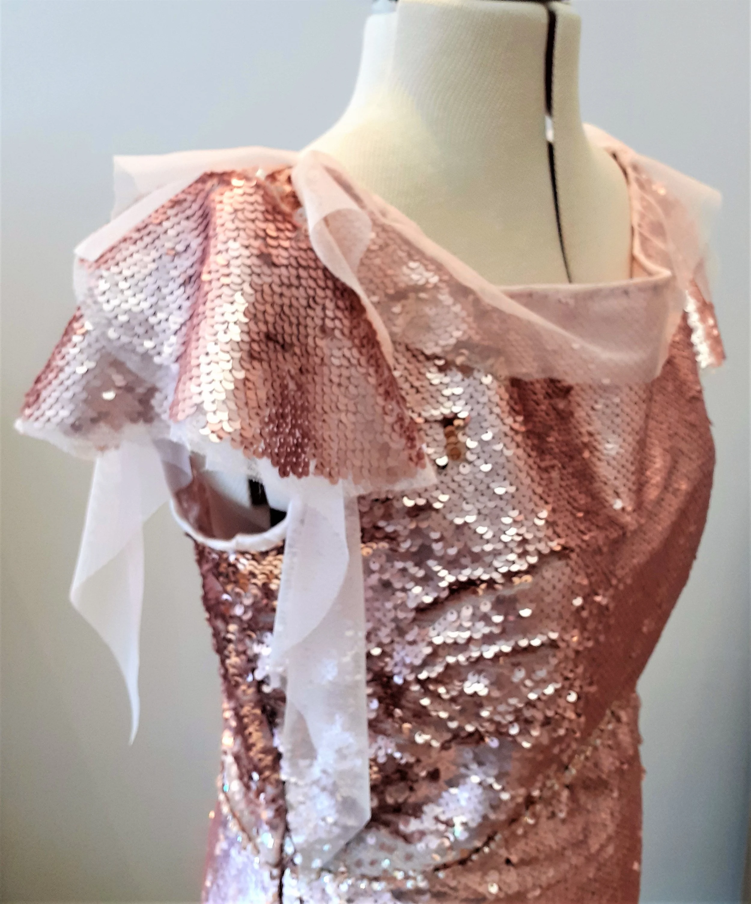 Pink sequin tulle evening gown by Beatrice Espinosa