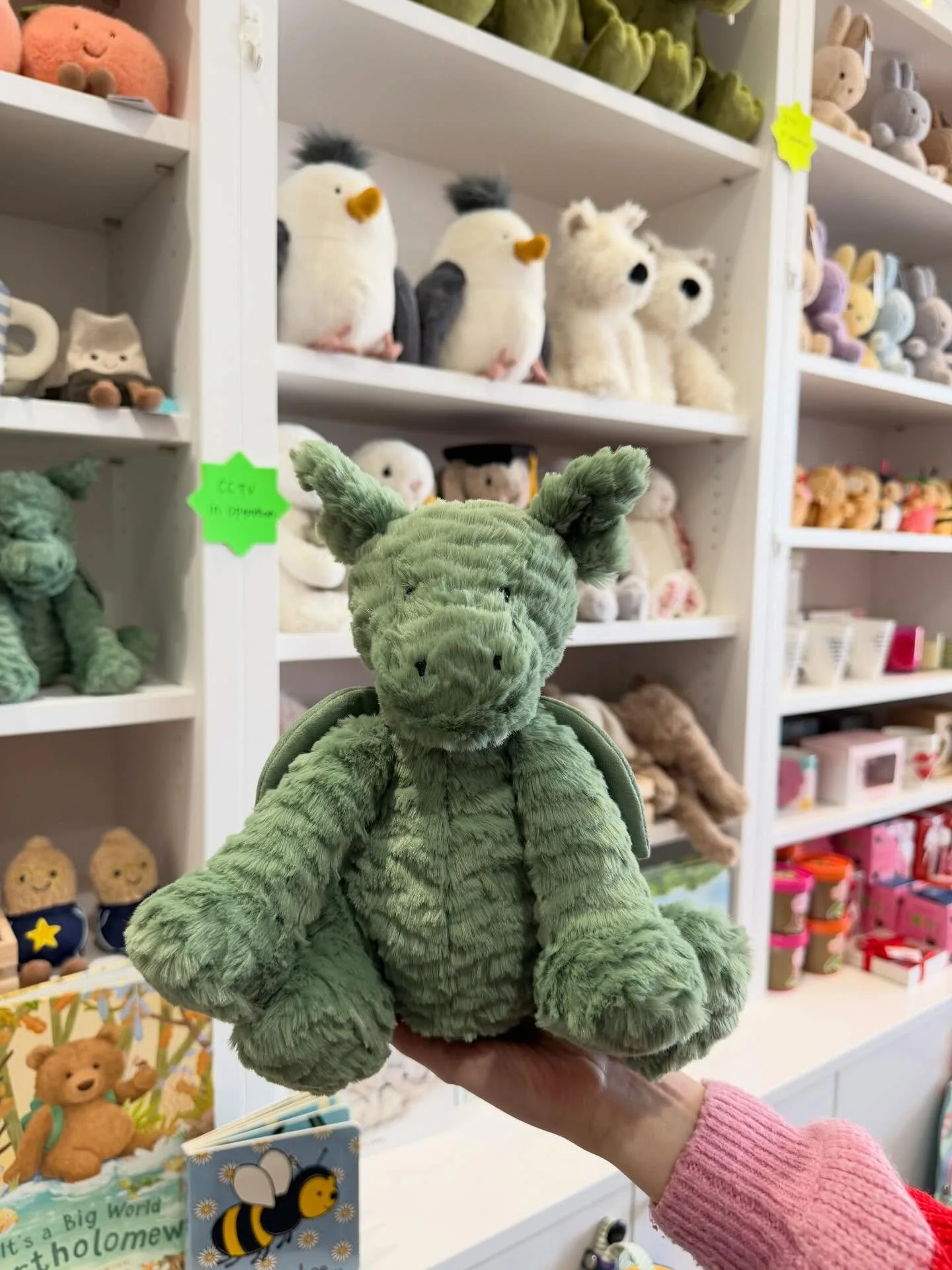 ✨ NEW JELLIES IN STORE ✨

Some adorable new Jellycat friends have just arrived at Bundle Of Fun 🩵

They won&rsquo;t be around for long, so pop in soon to pick your favourites before they&rsquo;re gone 🩵

#jellycatsoflondon #jellycat #jellycatlondon