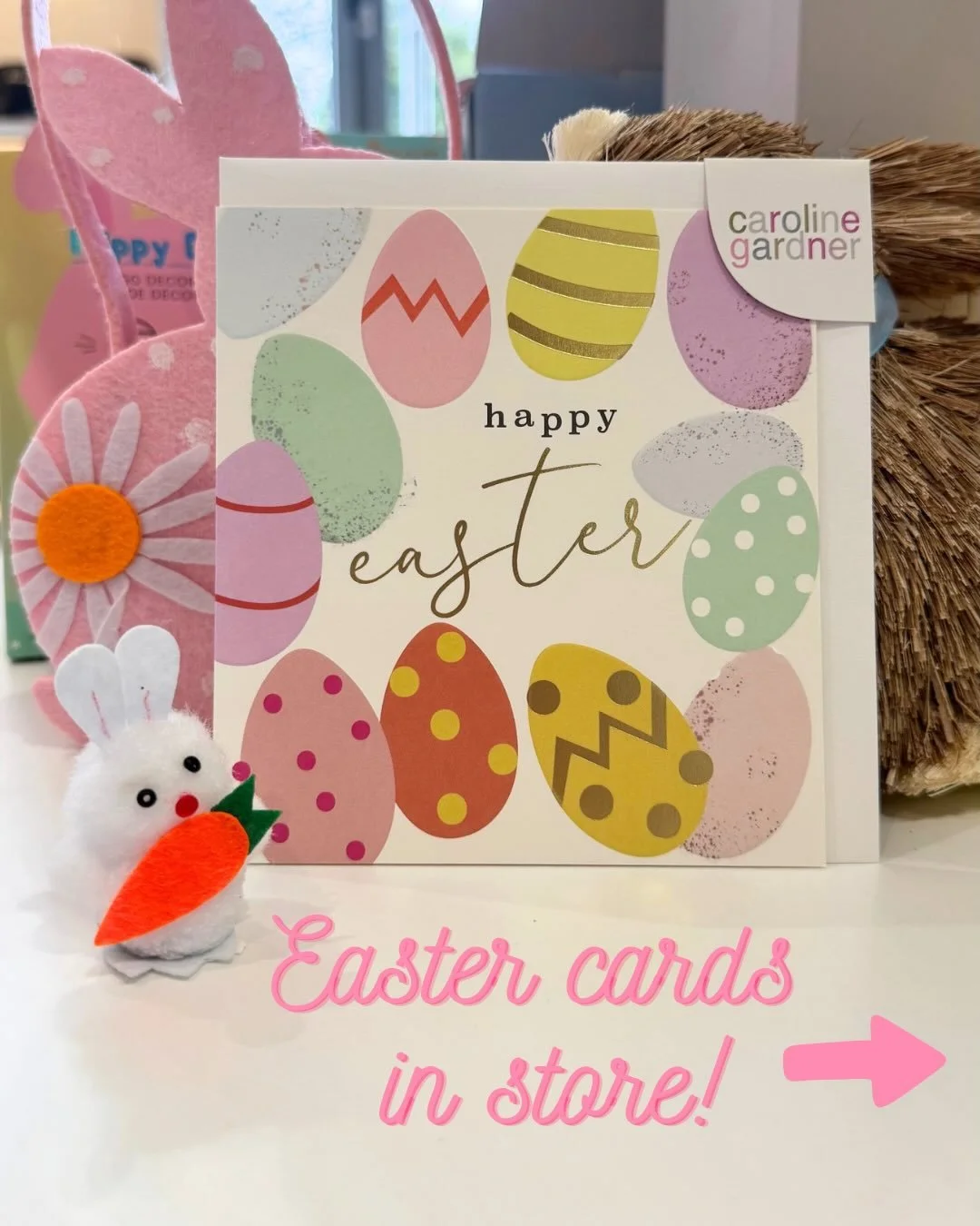 Hop into spring! 🐰🌸 Swipe through our beautiful collection of Easter cards. Find the perfect card to brighten someone&rsquo;s holiday! 🌼🐣

#giftshop #easter #eastergift #easteregg #londongift