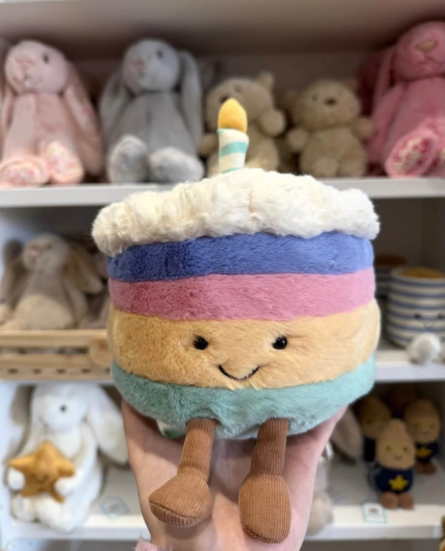 Make a wish&hellip; our Birthday Cake Jellycat has just arrived 🎂✨ The sweetest gift for someone special!💕🥰

#jellycat #jellycats #jellycatlondon #giftshop #birthdaycake