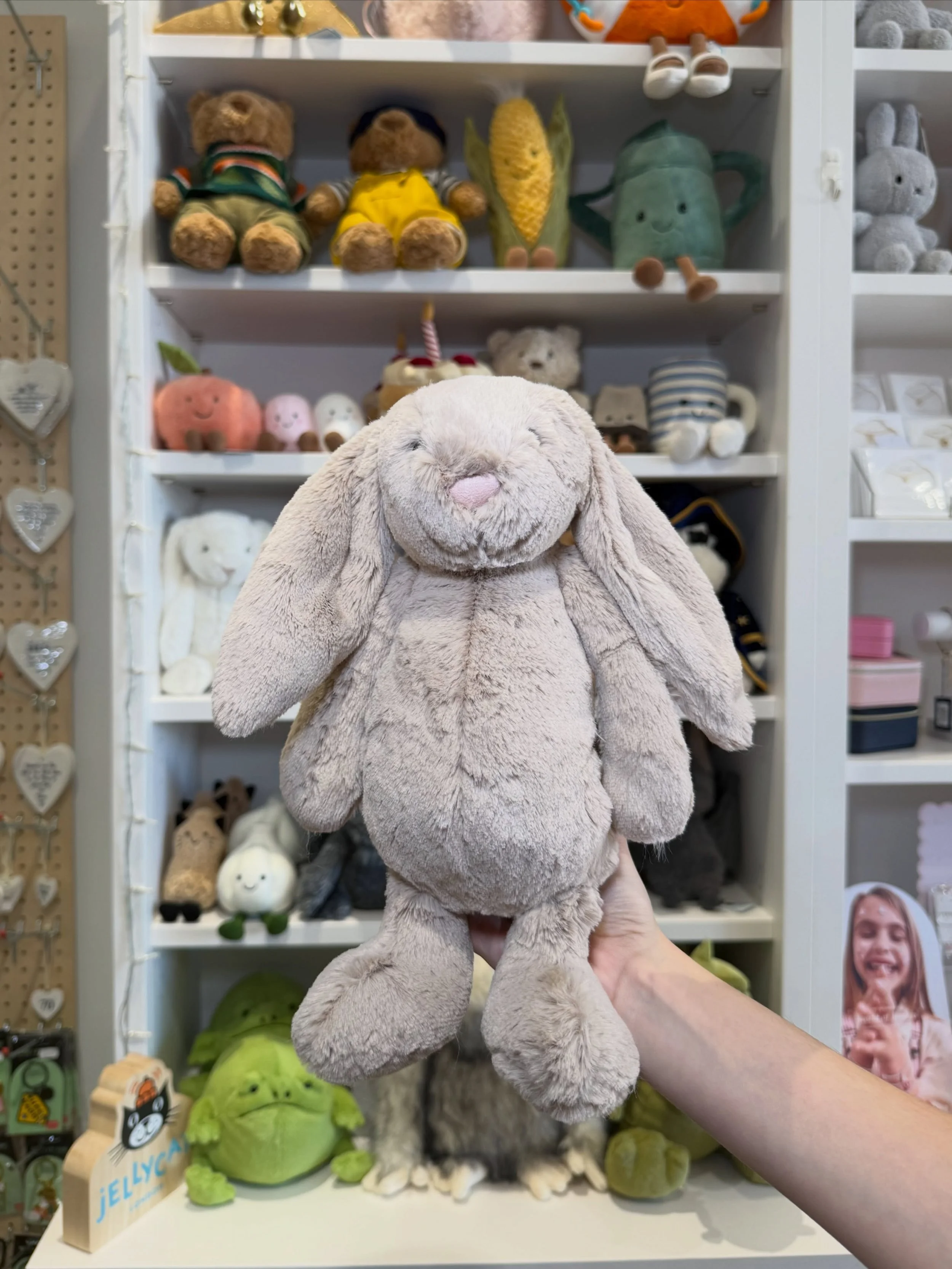 Just arrived ✨ A fresh restock of Jellycats is here! 🧸💕 Come and get yours whilst stocks last! 🛍️✨ #jellycat #jellycatsofinstagram #jellycatbunny #jellycatcollector #jellycatlondon