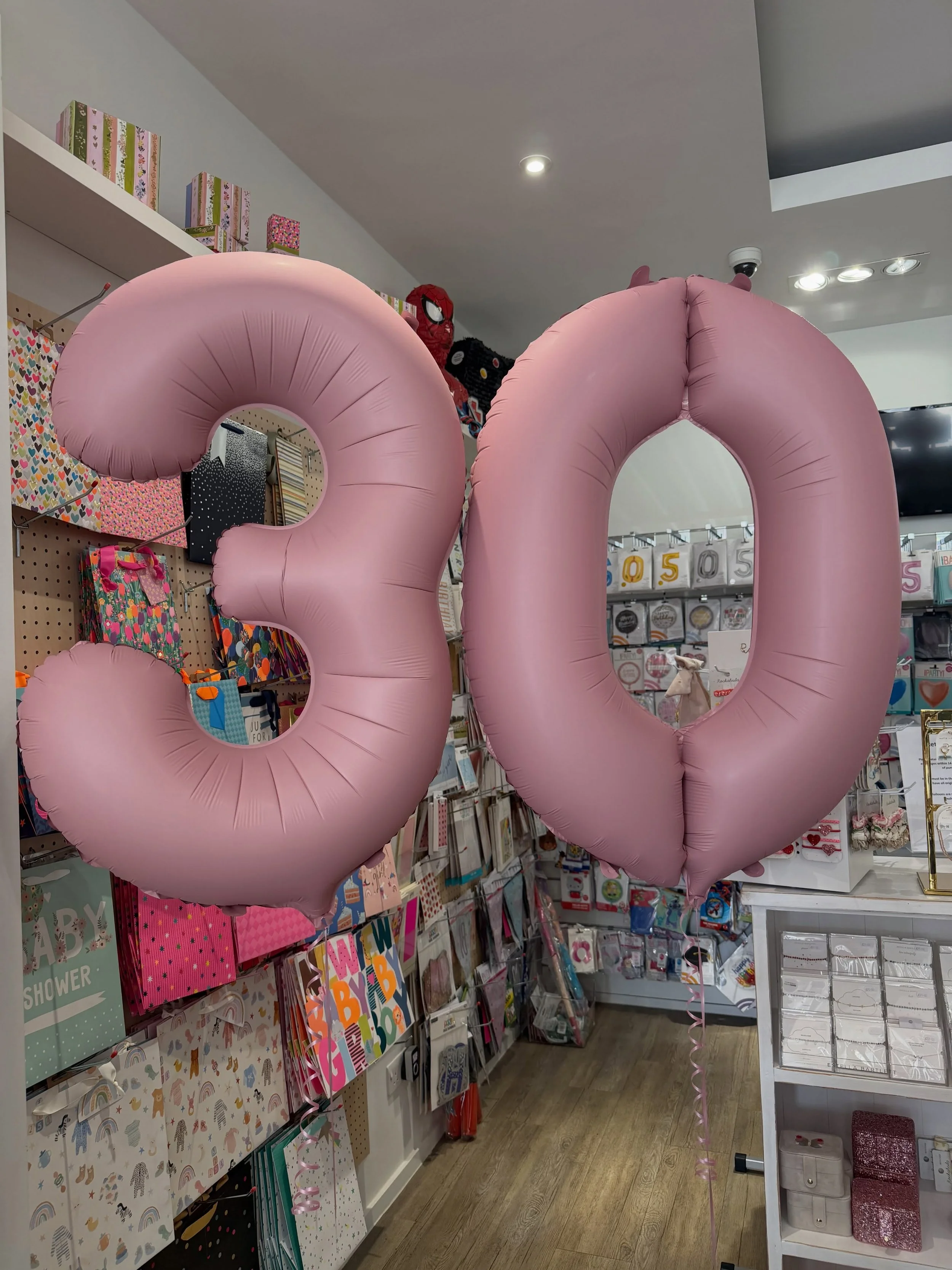 Balloons for every occasion ✨🎈🎊

We stock a wide selection of foil balloons, including number balloons in lots of different colours, as well as balloons for birthdays, anniversaries, new babies and all kinds of celebrations.

We can inflate balloon