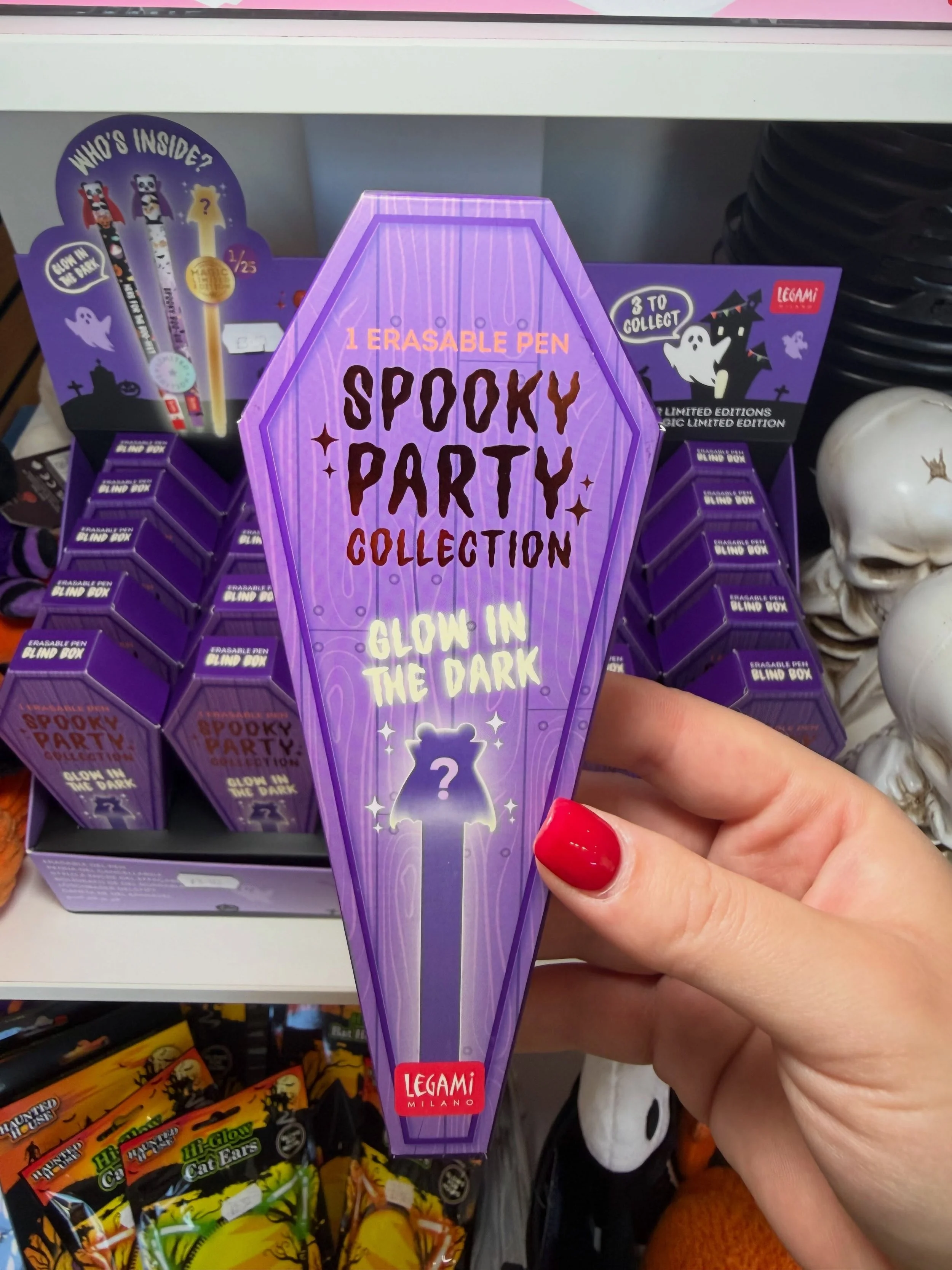 ✨ Just a little restock of your Legami favourites! ✨

Our popular gel pens and erasable pens are back in stock, including a brand-new limited edition Halloween erasable pen! 🎃👻🖊️

#Legami #LegamiPens #GiftShopFinds #cockfosters #legamihalloween
