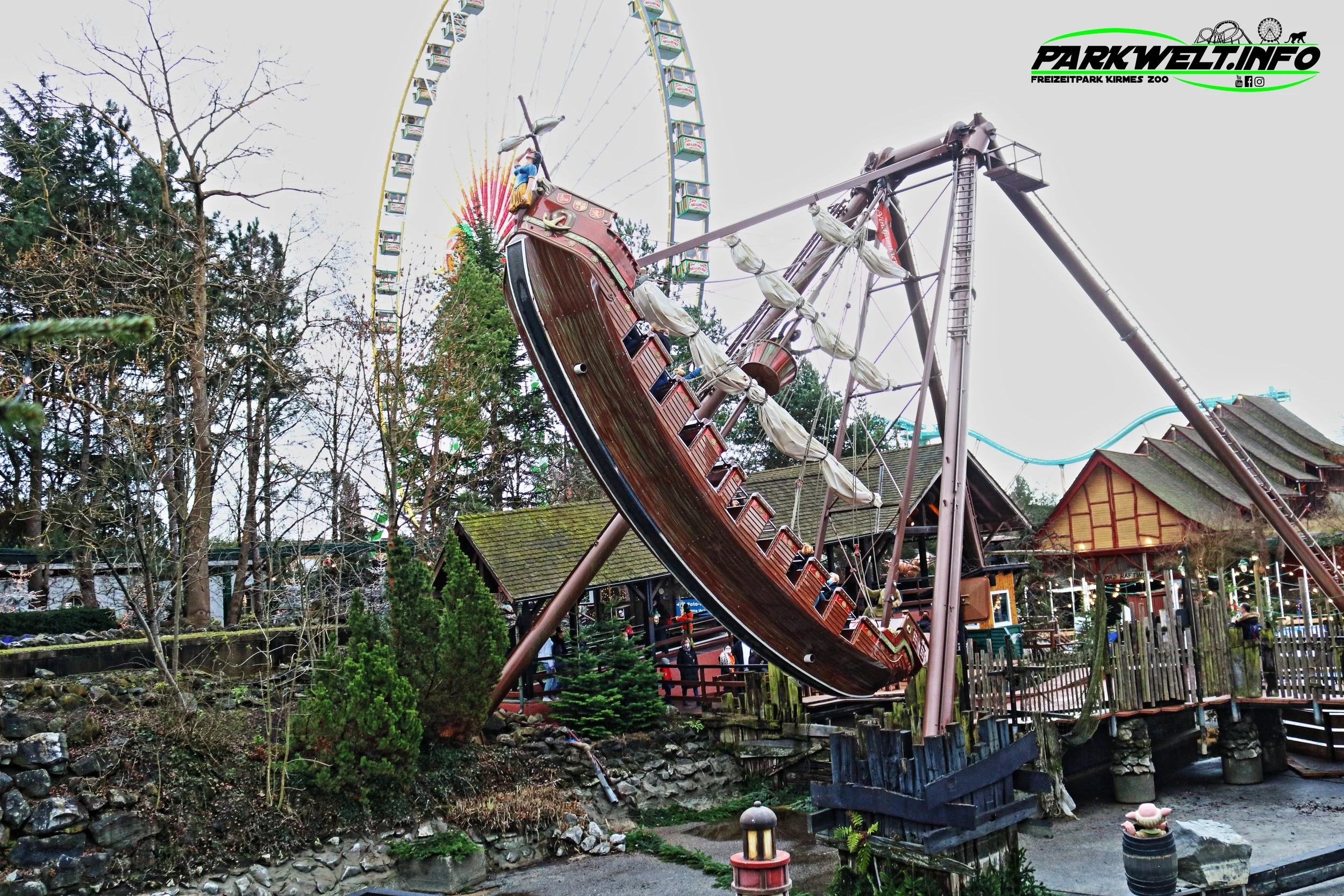 Vindjammer Schiffschaukel Schiff Schaukel Pirat Huss Rides Europa Park Rust Attraktionen Fahrgeschäfte Achterbahn Info Anfahrt Preise Guide Park Plan Map Rulantica Freizeit Coaster Bilder Galerie Veranstaltungen Übernachtung Information
