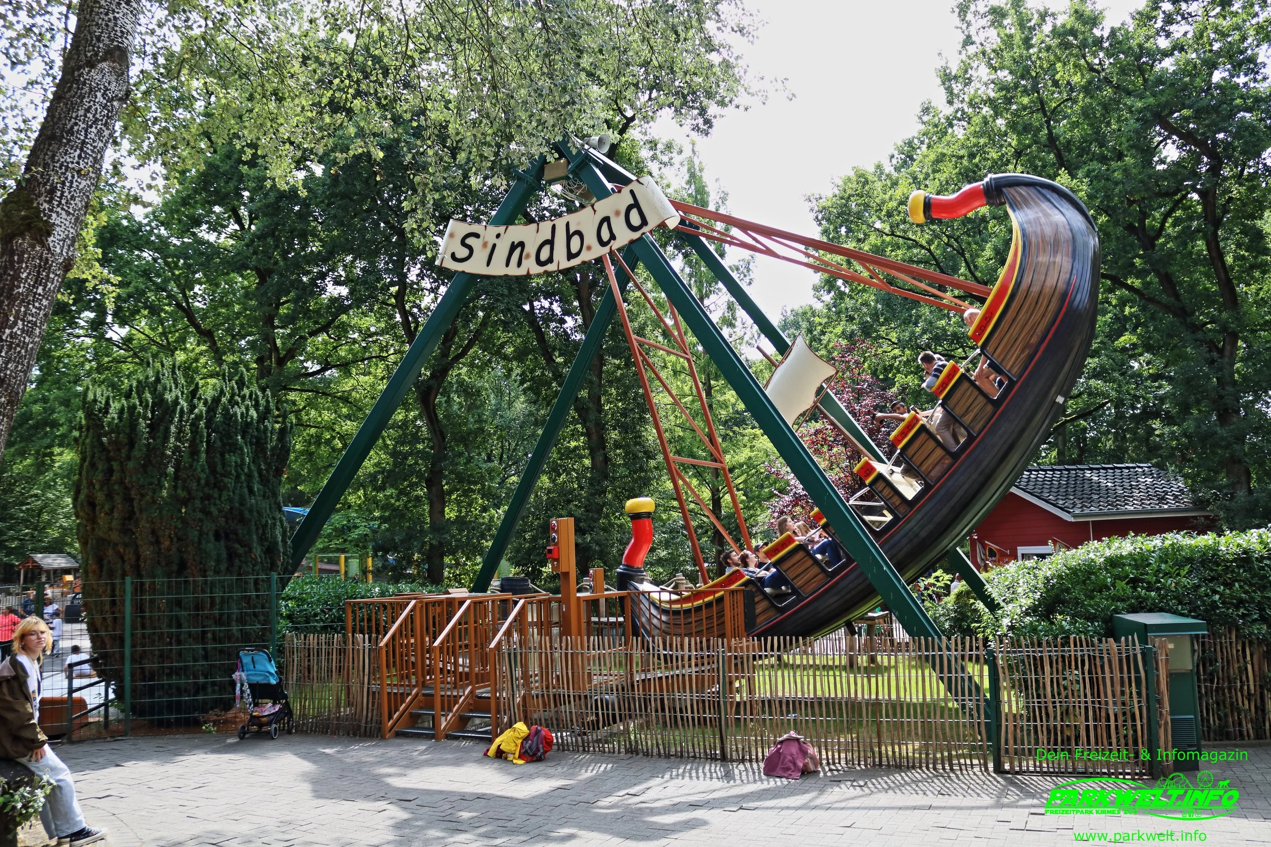 Sindbad Schaukelschiff Schiffschaukel Metallbau Emmeln Tier Freizeitpark Thüle Friesoythe Niedersachsen Attraktionen Adresse Map Guide Park Plan Achterbahn Rollercoaster Tiere Fahrgeschäfte Infos