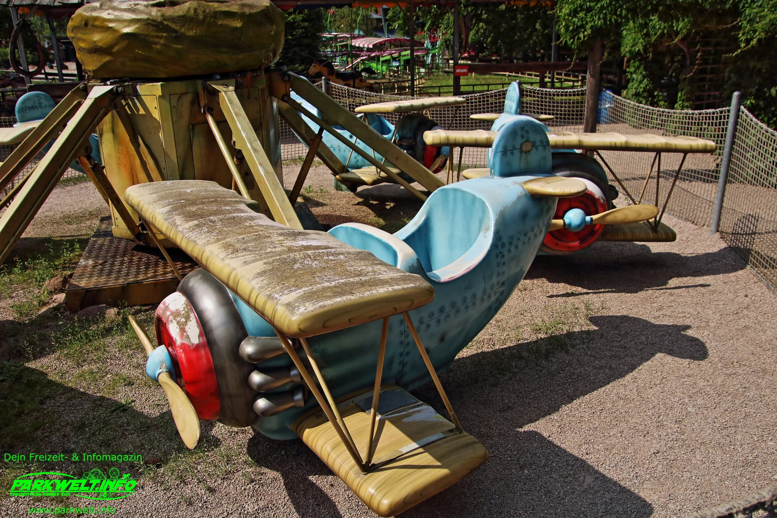 Plohn Freizeitpark Tthemepark Sachsen Attraktionen Fahrgeschäfte Achterbahn Dynamite Info News Lengenfeld Adresse Preise Event Park Plan Map Guide