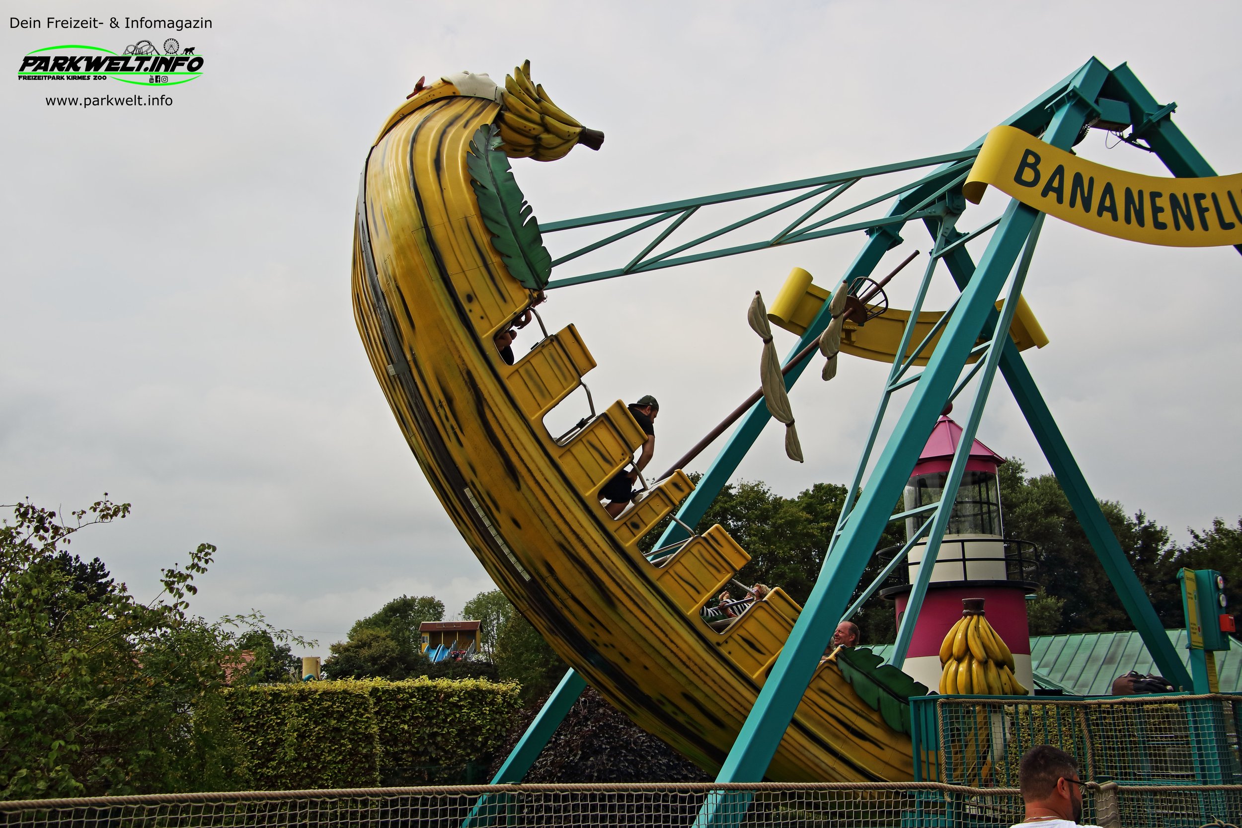 Bananenflug Metallbau Emmeln potts park Minden Nordrhein Westfalen Freizeitpark Themepark Amusementpark Attraktionen Achterbahn Coaster Rollercoaster Fahrgeschäfte Anfahrt Adresse Parkplatz Park Plan Map Guide Preise Familienpark Erlebnispark