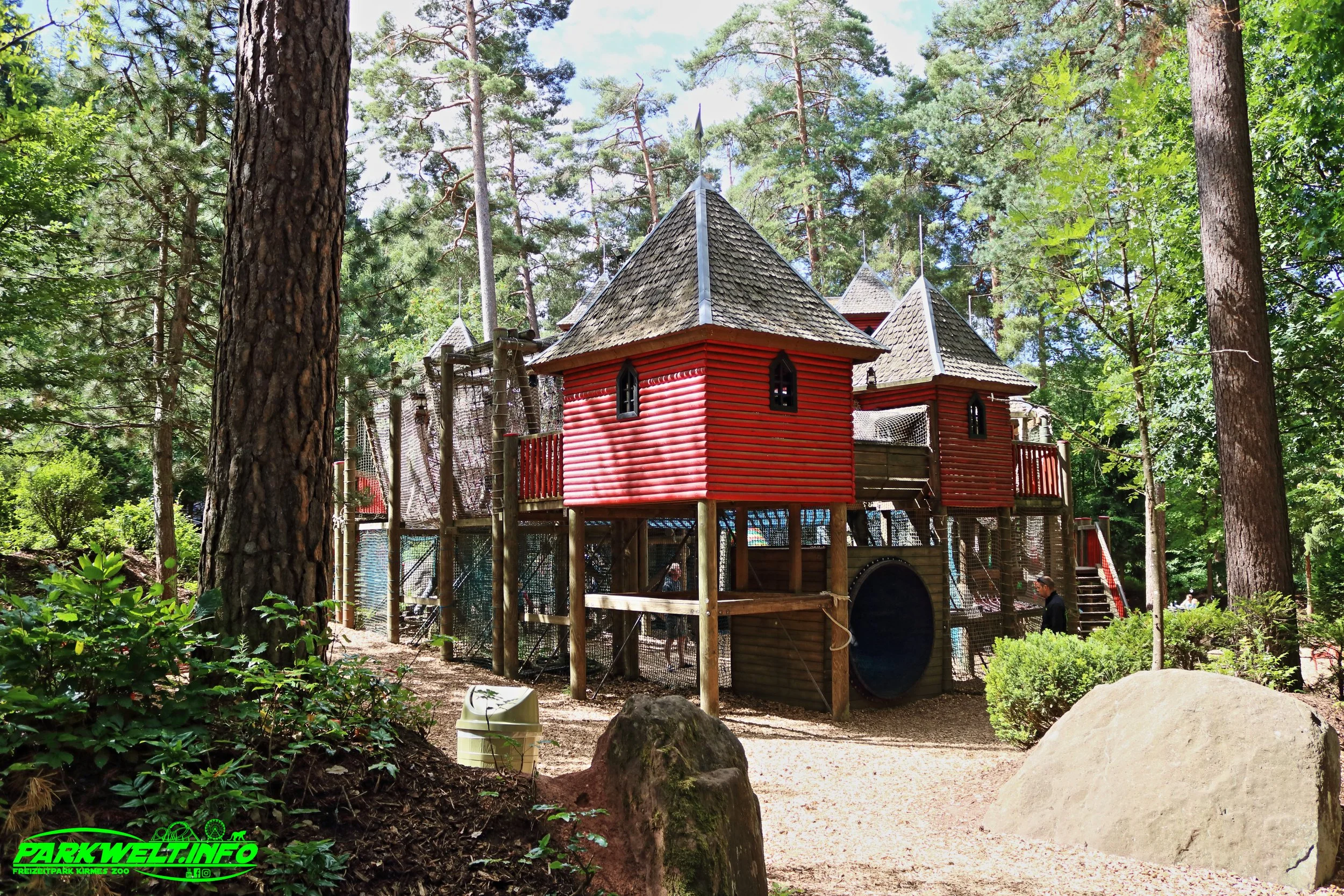 Piratennest Spielplatz Kurpfalz Park Wachenheim Weinstraße Freizeitpark Wildpark Themepark Park Plan Guide Adresse Preise Attraktionen Fahrgeschäfte Achterbahn