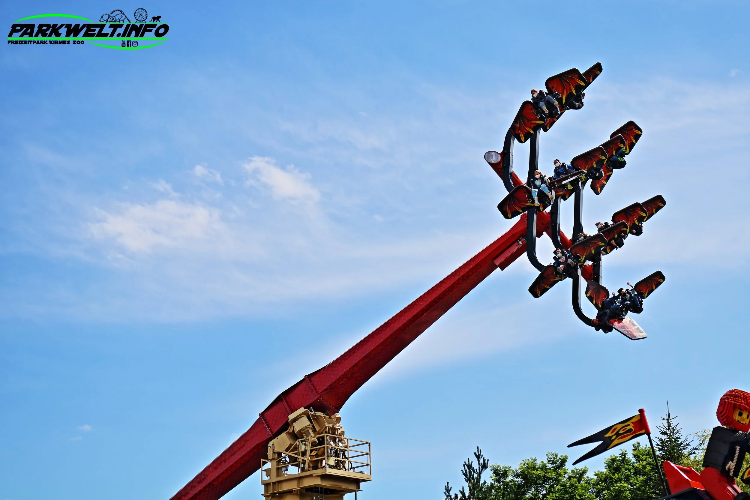 flying ninago lego gerstlauer sky fly legoland freizeitpark