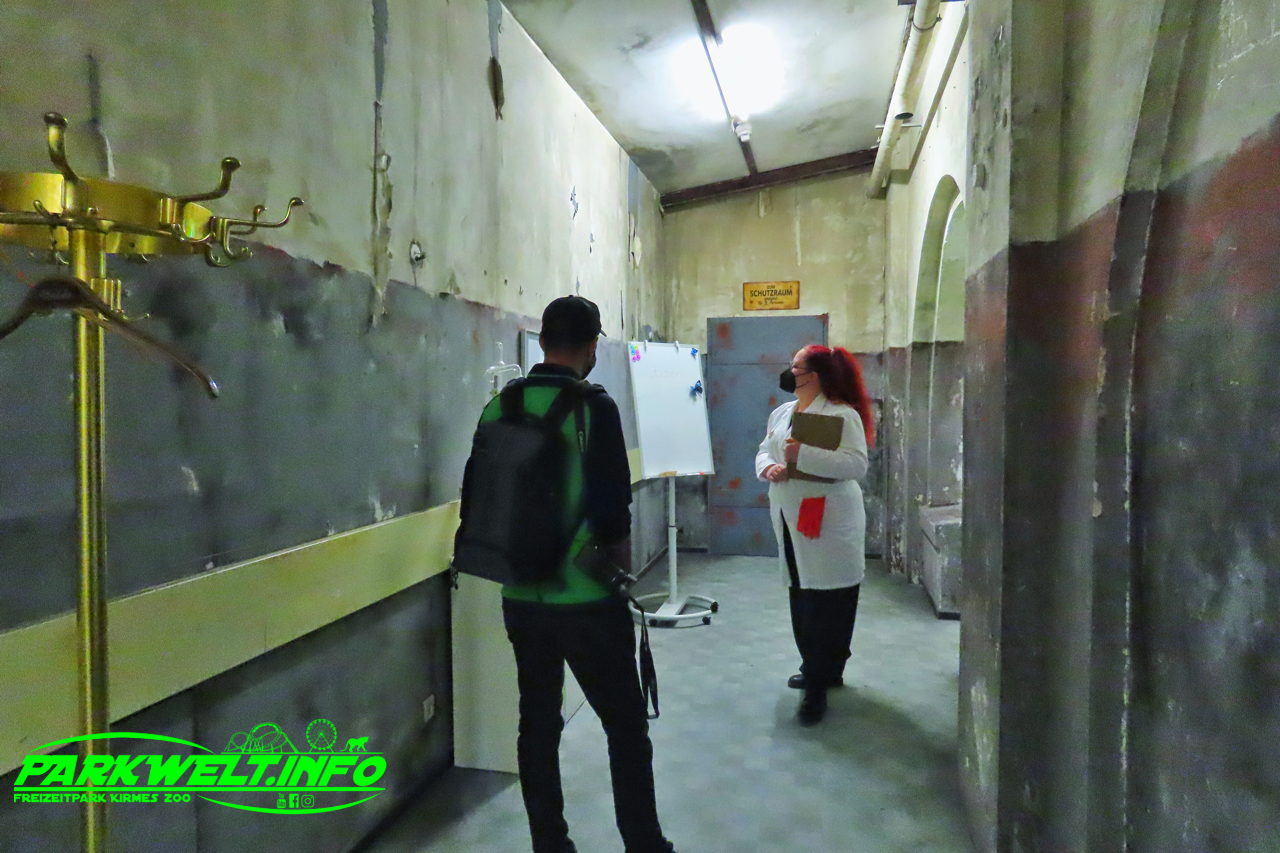 Eloria Erlebnisfabrik Escape Room Bar Lounge Veranstaltungen Erlebnis Familie Ausflug Biergarten Bottrop Zechentreff Exploria Party Grusellabyrinth NRW