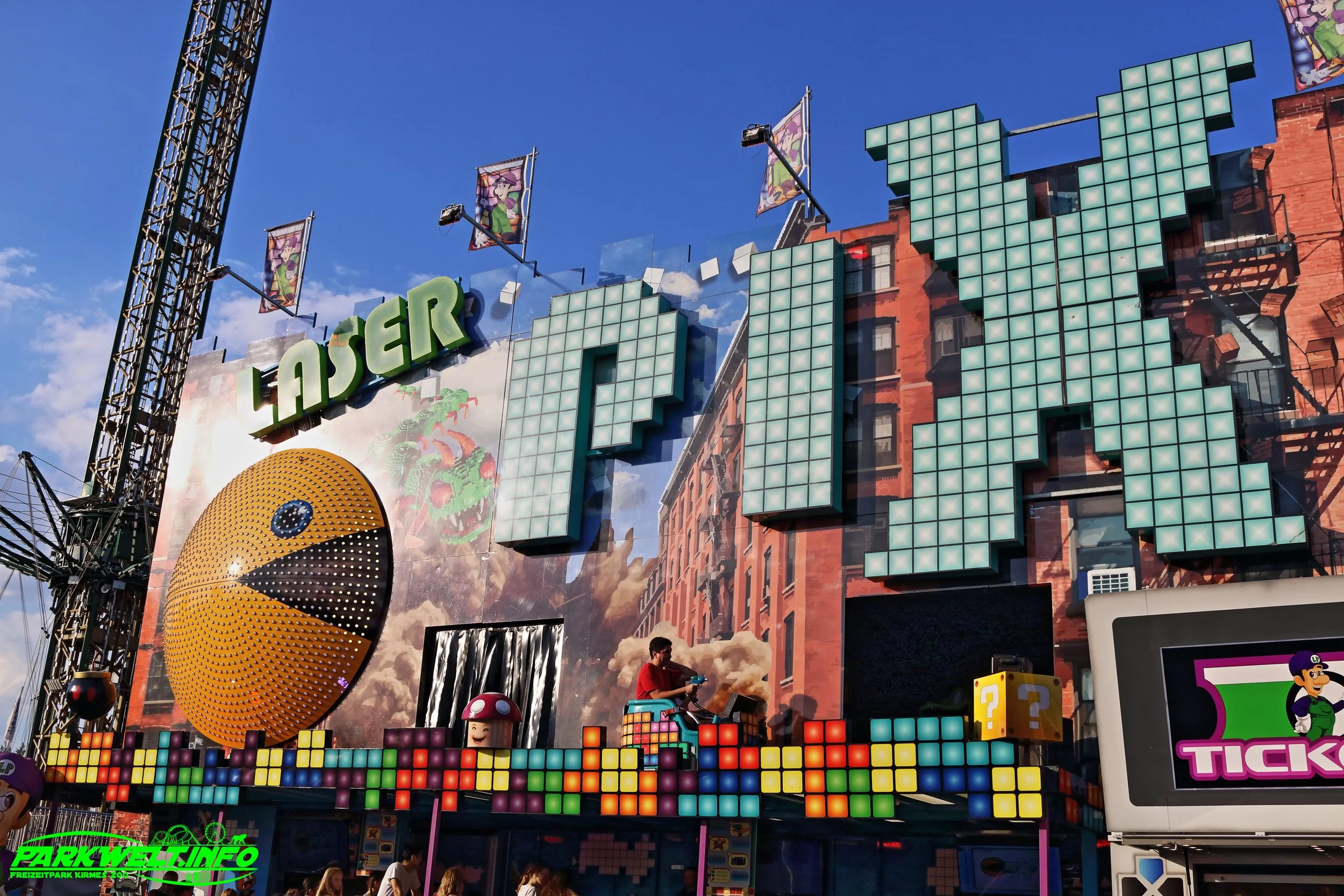 Laser Pix Oliver Jehn Kirmes Volksfest Dark Ride Shooter interactiv Family