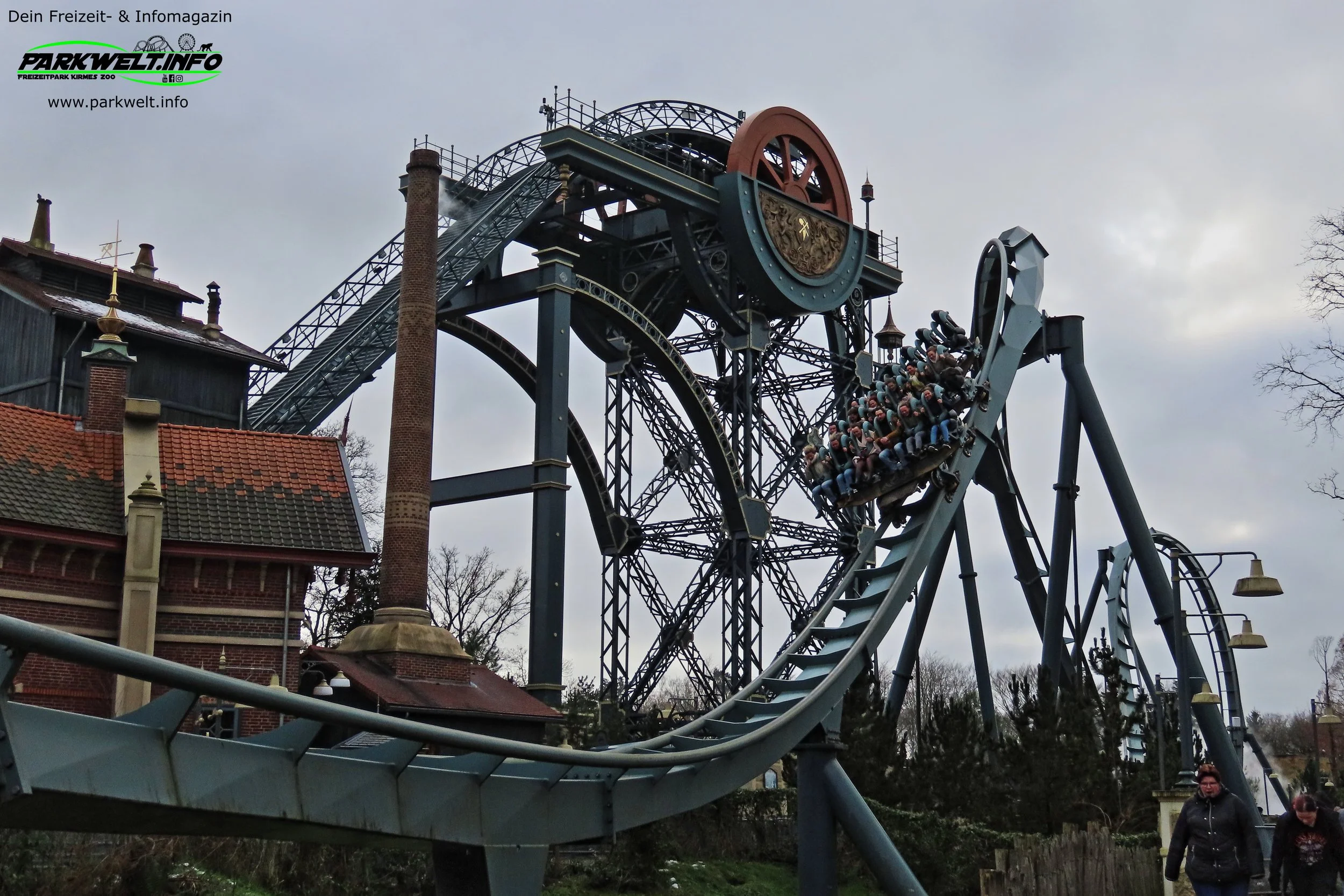 Efteling Achterbahn Rollercoaster Attraktionen Adresse Coaster Märchen Freizeitpark Themepark Resort Attraktionen Fahrgeschäfte Niederlande Holland Info Park Plan Map Guide Info