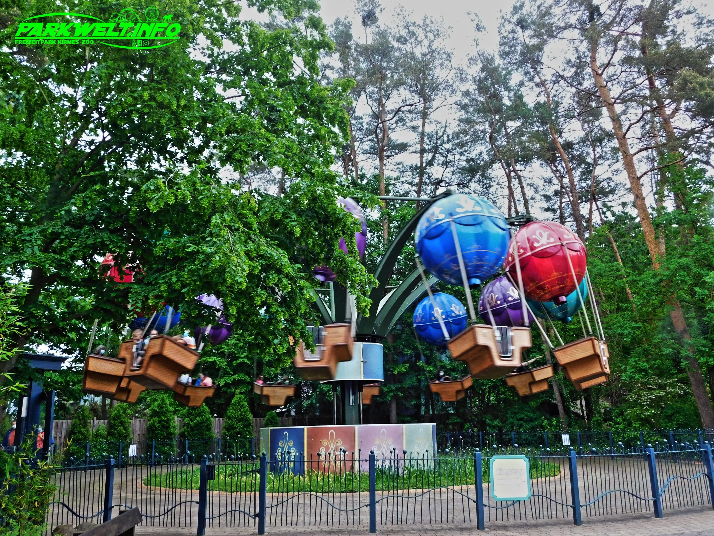 Balloon Race