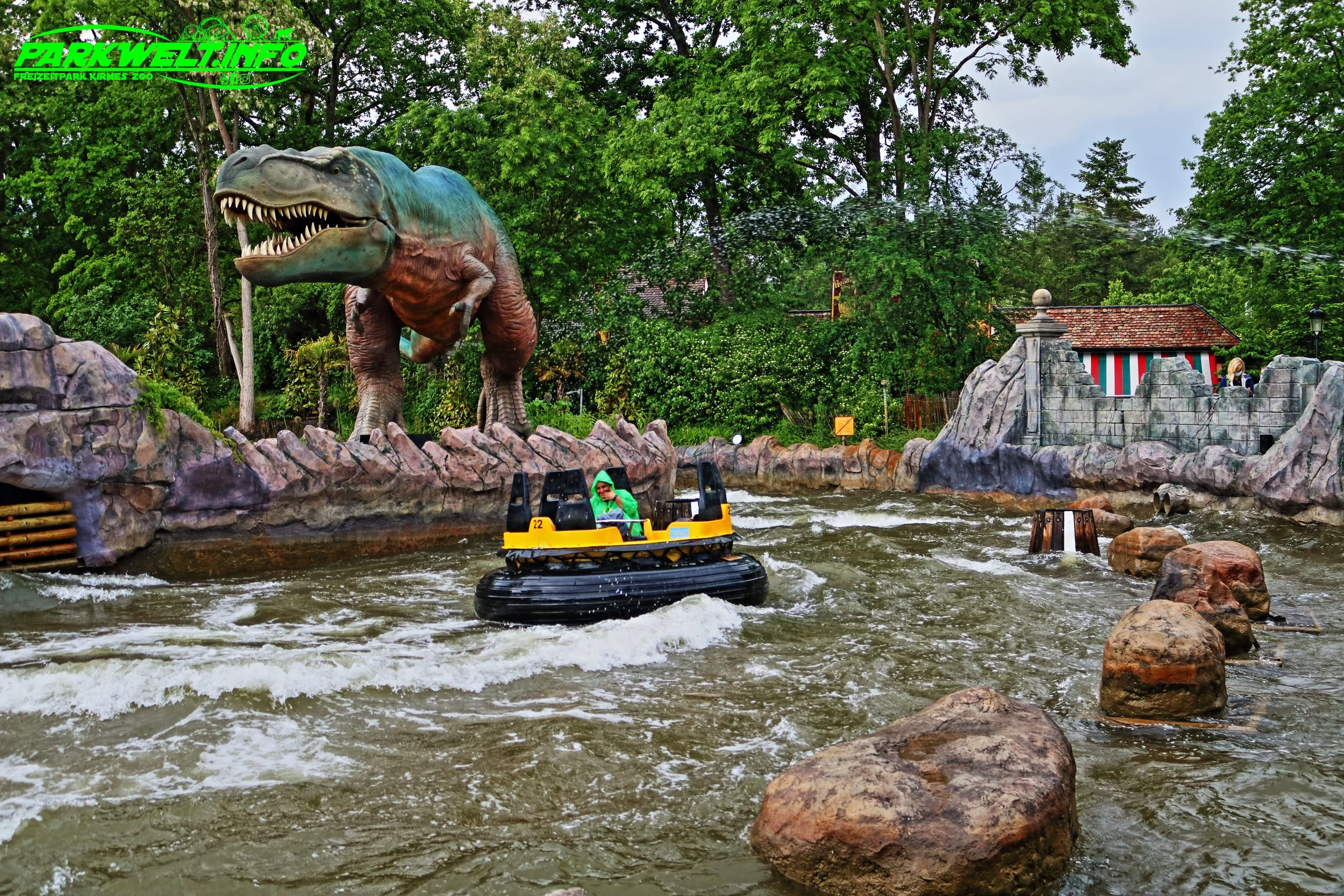Dino Splash