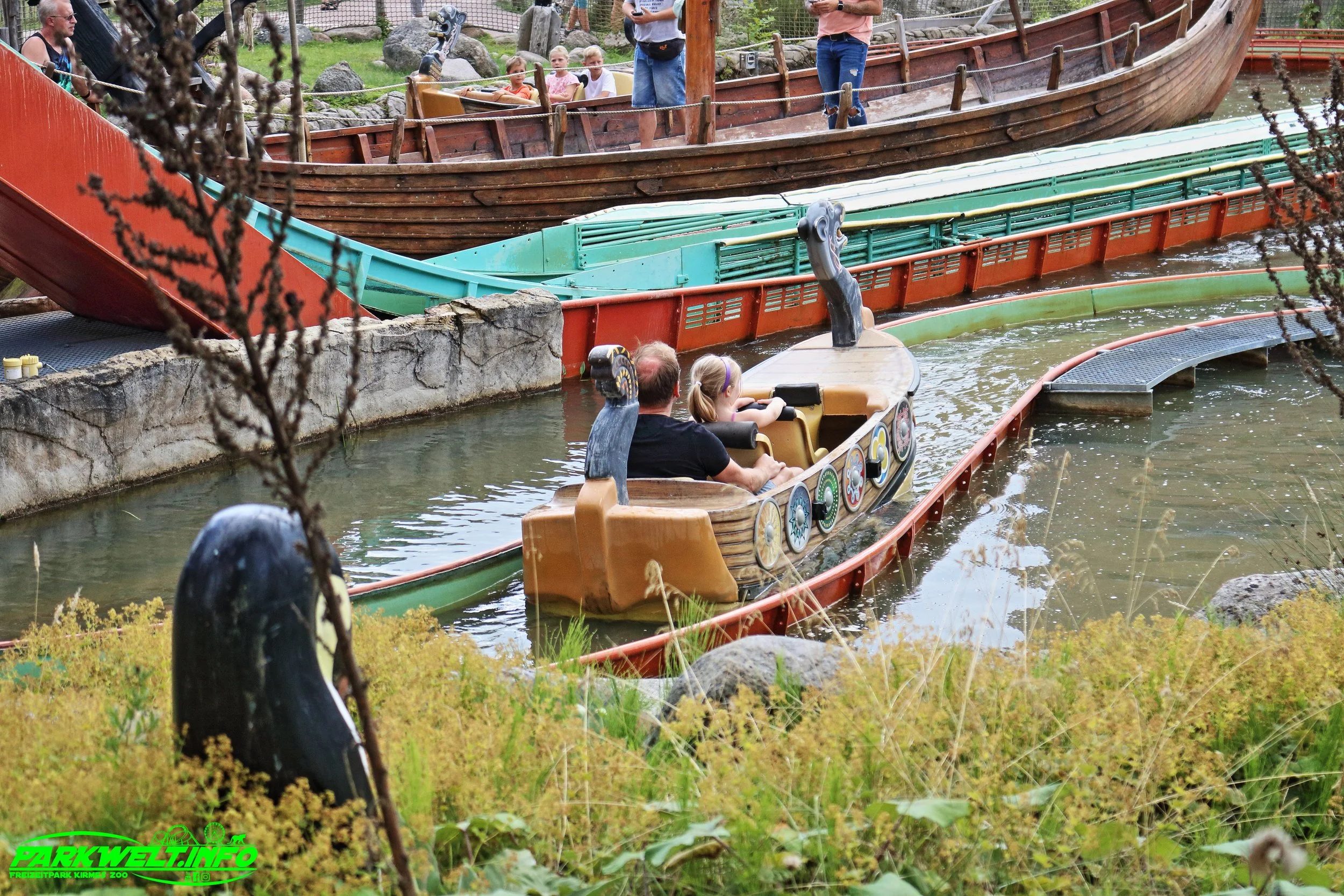Sturmfahrt der Drachenboote
