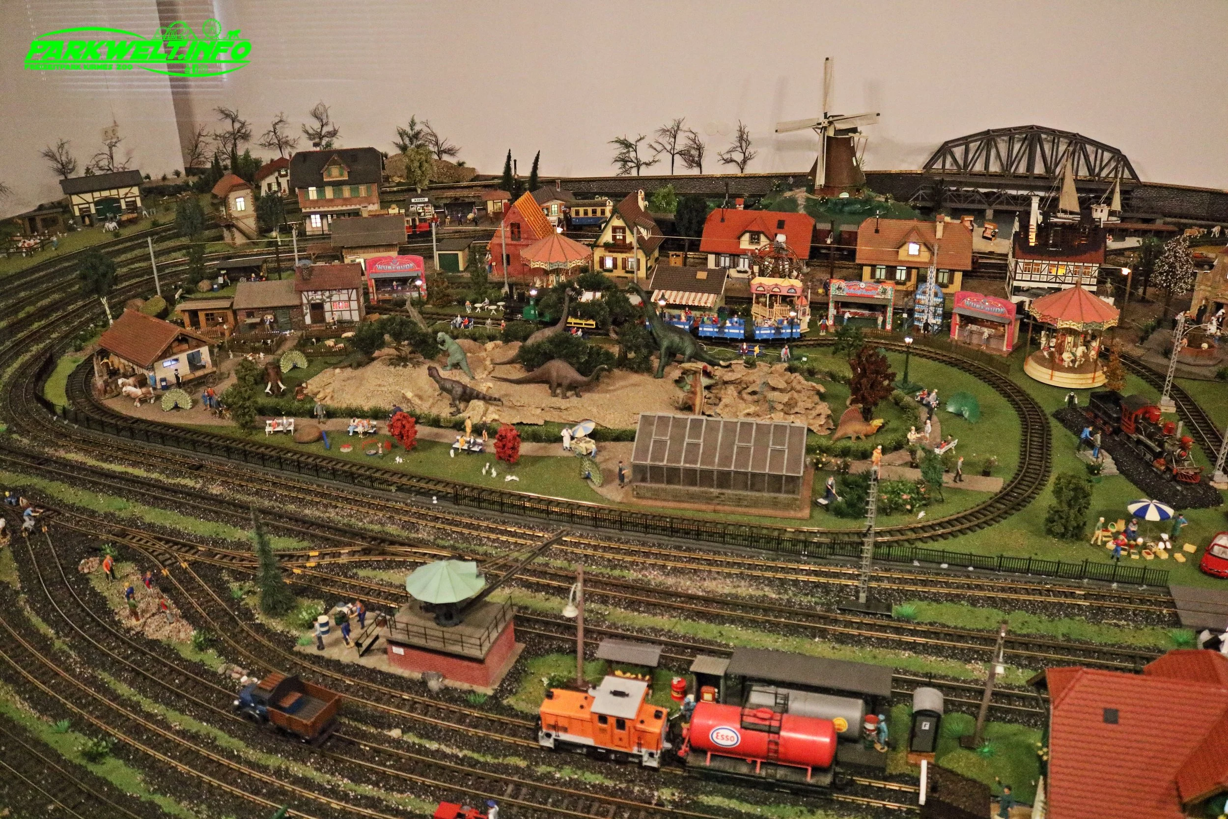33a.JPG
