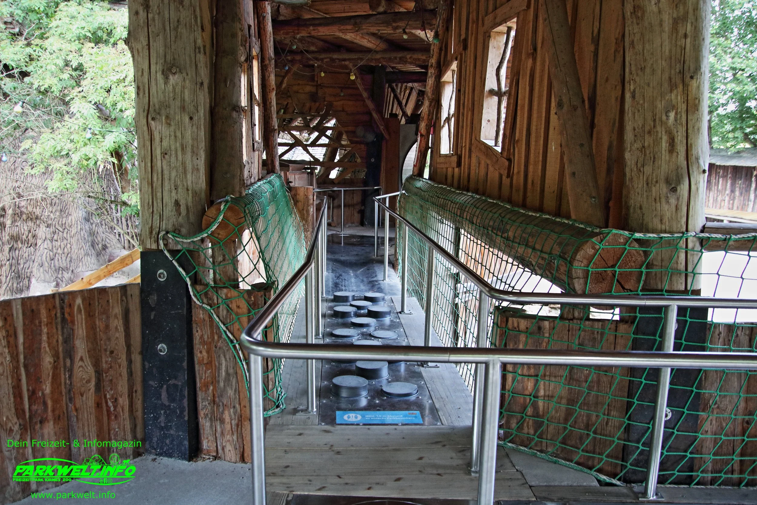 23b.JPG